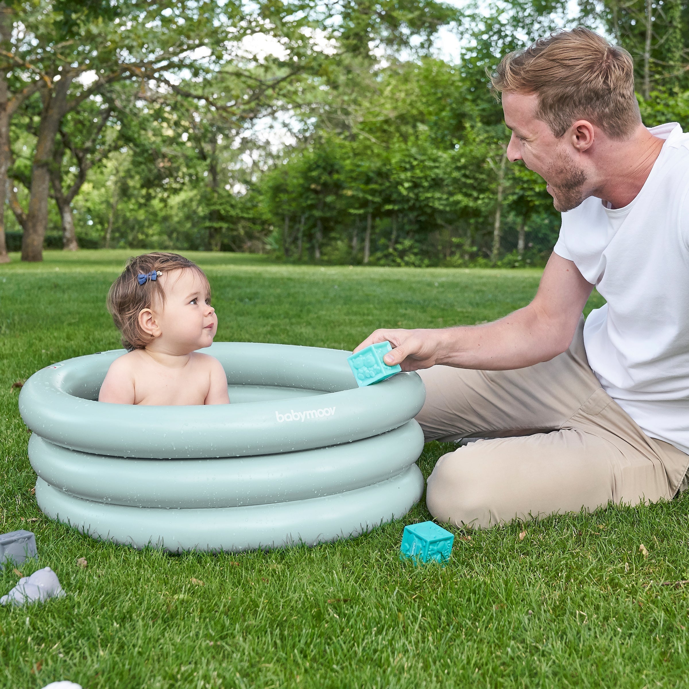 Inflatable Baby Bathtub & Paddling Pool