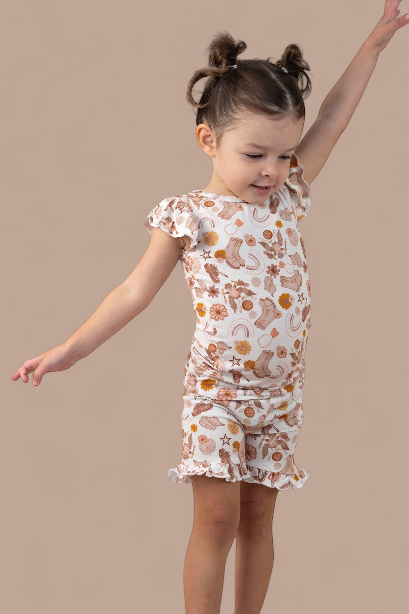 Flowers And Boots Dream Ruffle Short Set