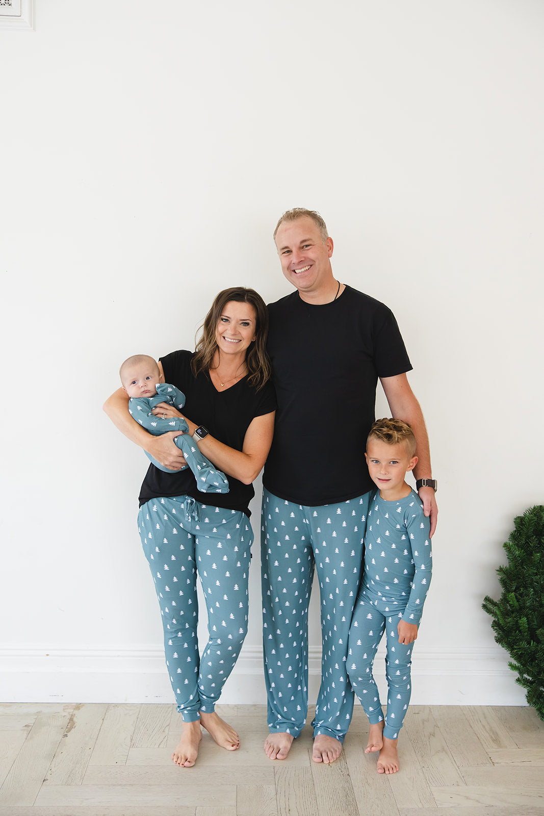 Northern Pine (ribbed) - Women's Jogger
