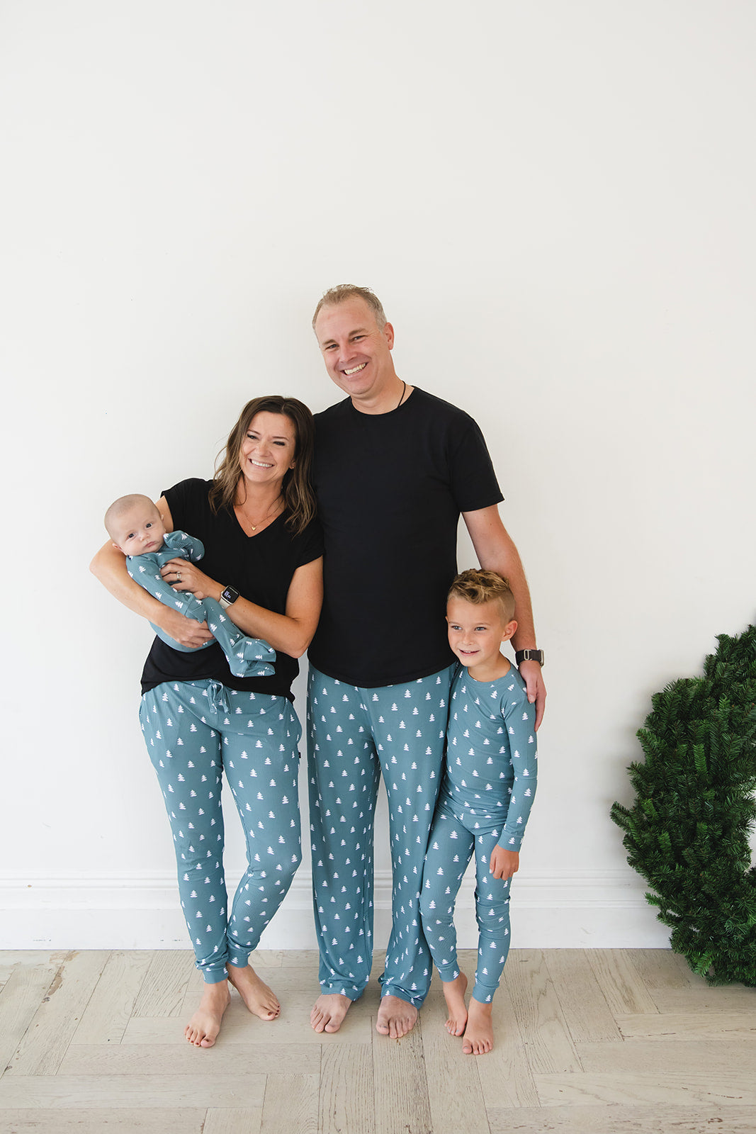 Northern Pine (ribbed) - Women's Jogger