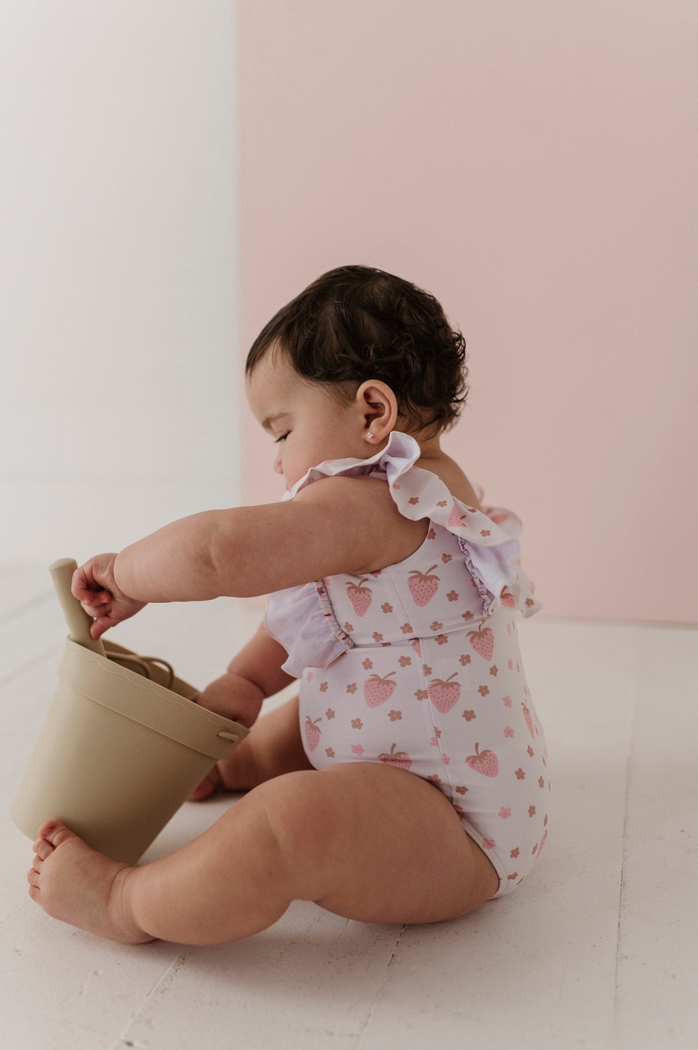 Girl's Ruffle Sleeve Cross Back Swimsuit