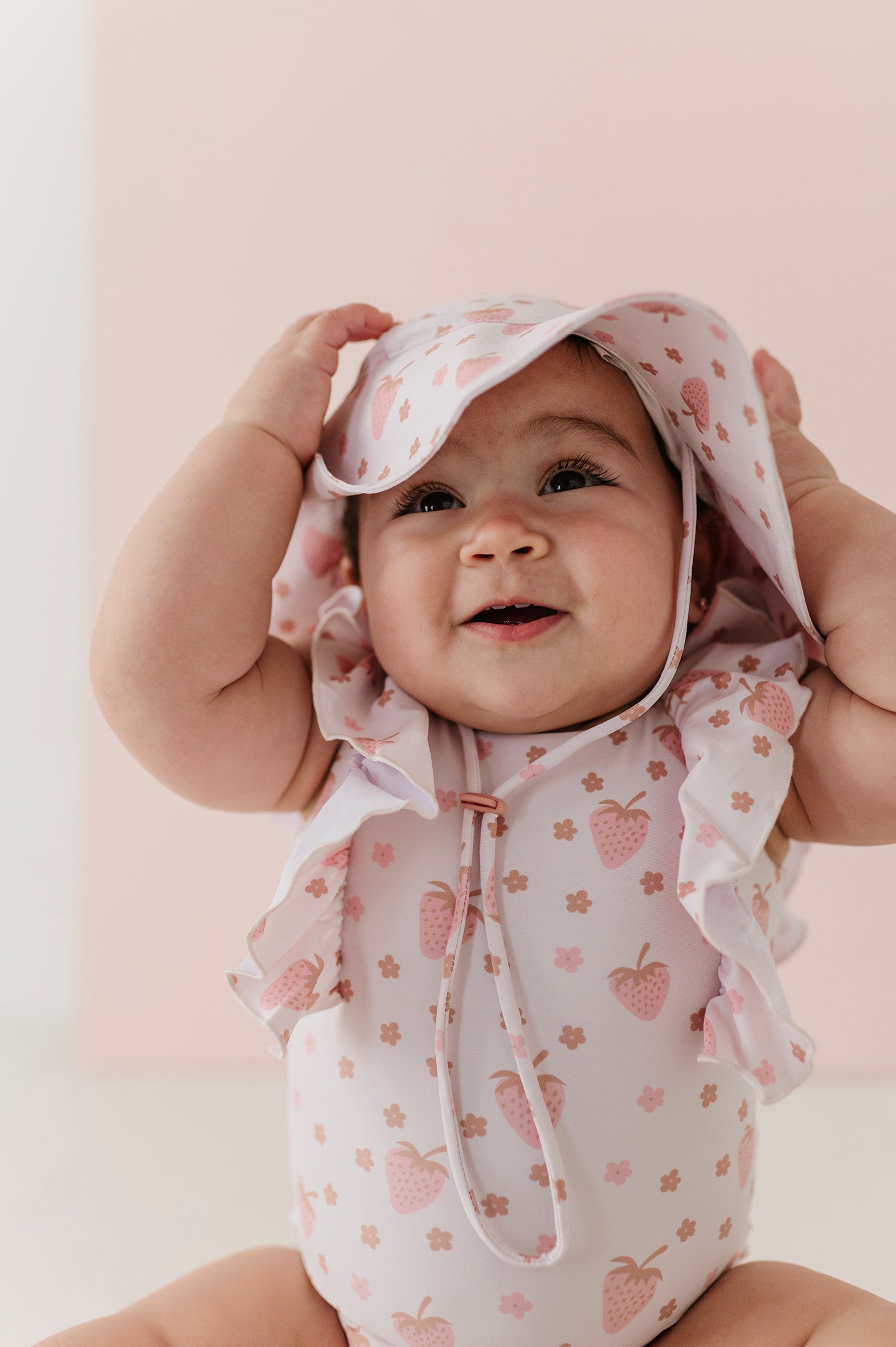 Girl's Ruffle Sleeve Cross Back Swimsuit