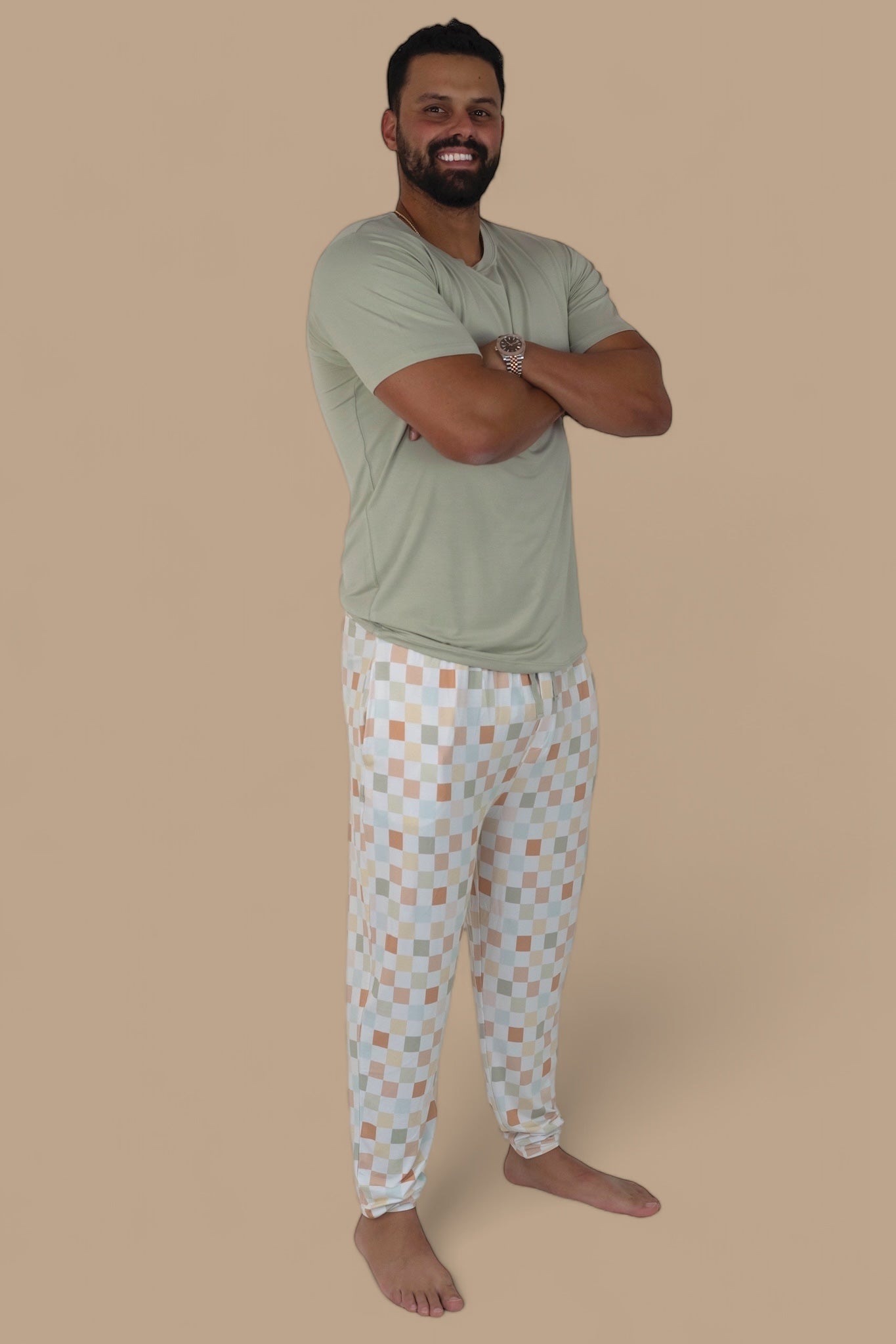 Muted Checkers Short Sleeve Men's Dream Jogger Set