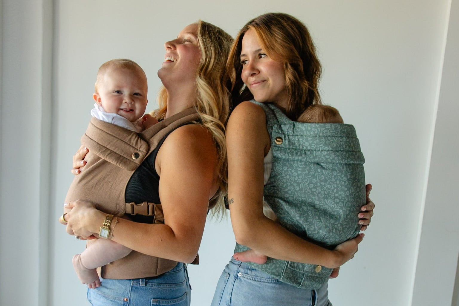 Monroe X Coco Bloom – Neutral Cotton Baby Carrier (7–35 Lbs)