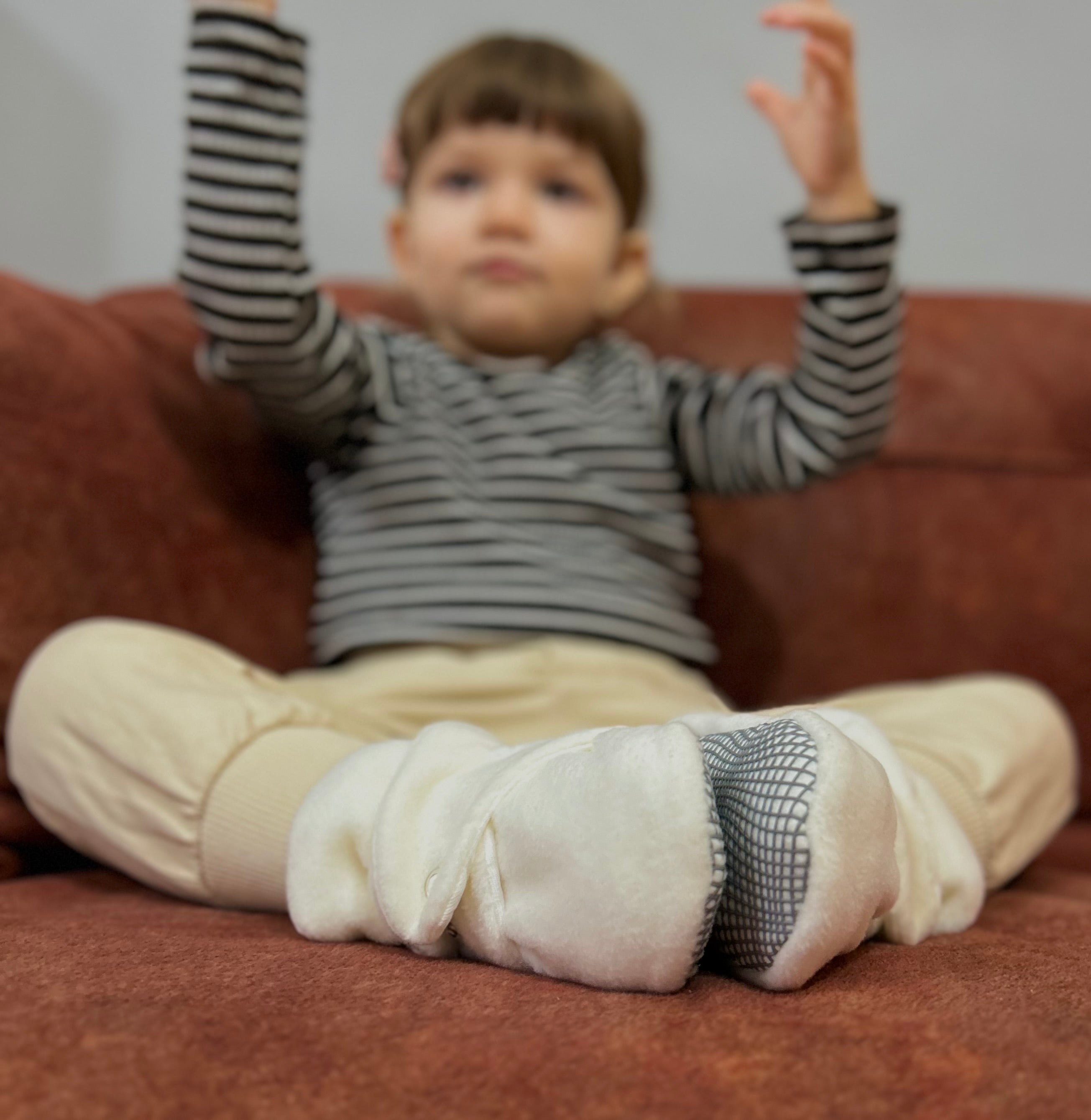 Anti-slip Sole, Fleece Baby Booties, Newborn Home Booties, Sweat Proof Organic Cotton Lining, White