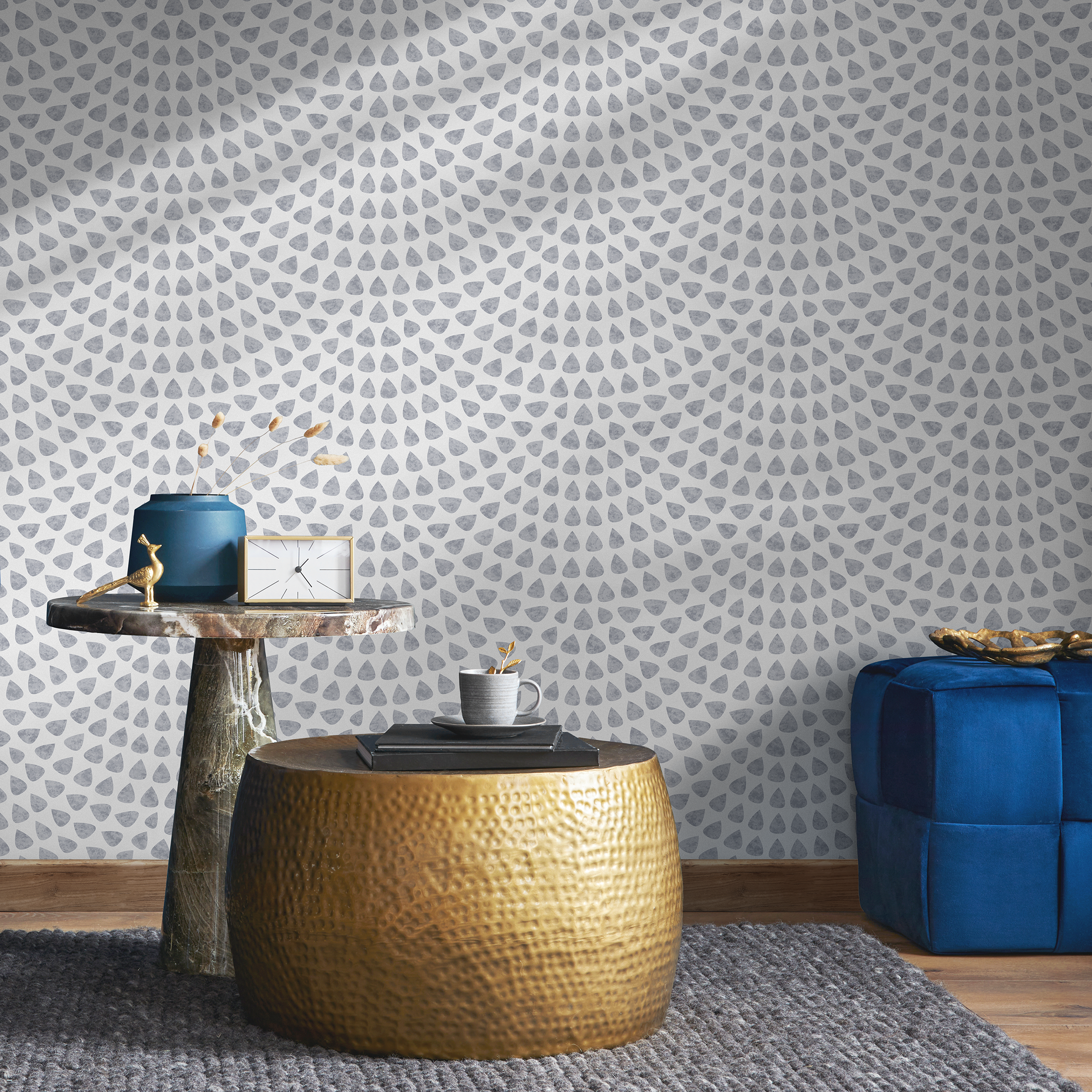Abstract Wallpaper With A Scalloped Teardrop Motif In Gray - A064
