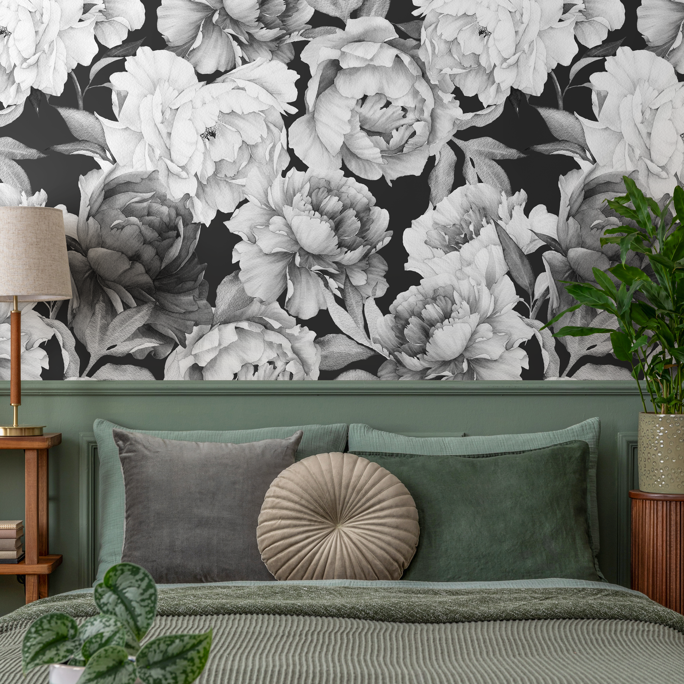 Floral Wallpaper With A Vintage Peony Motif In Black And White - A171