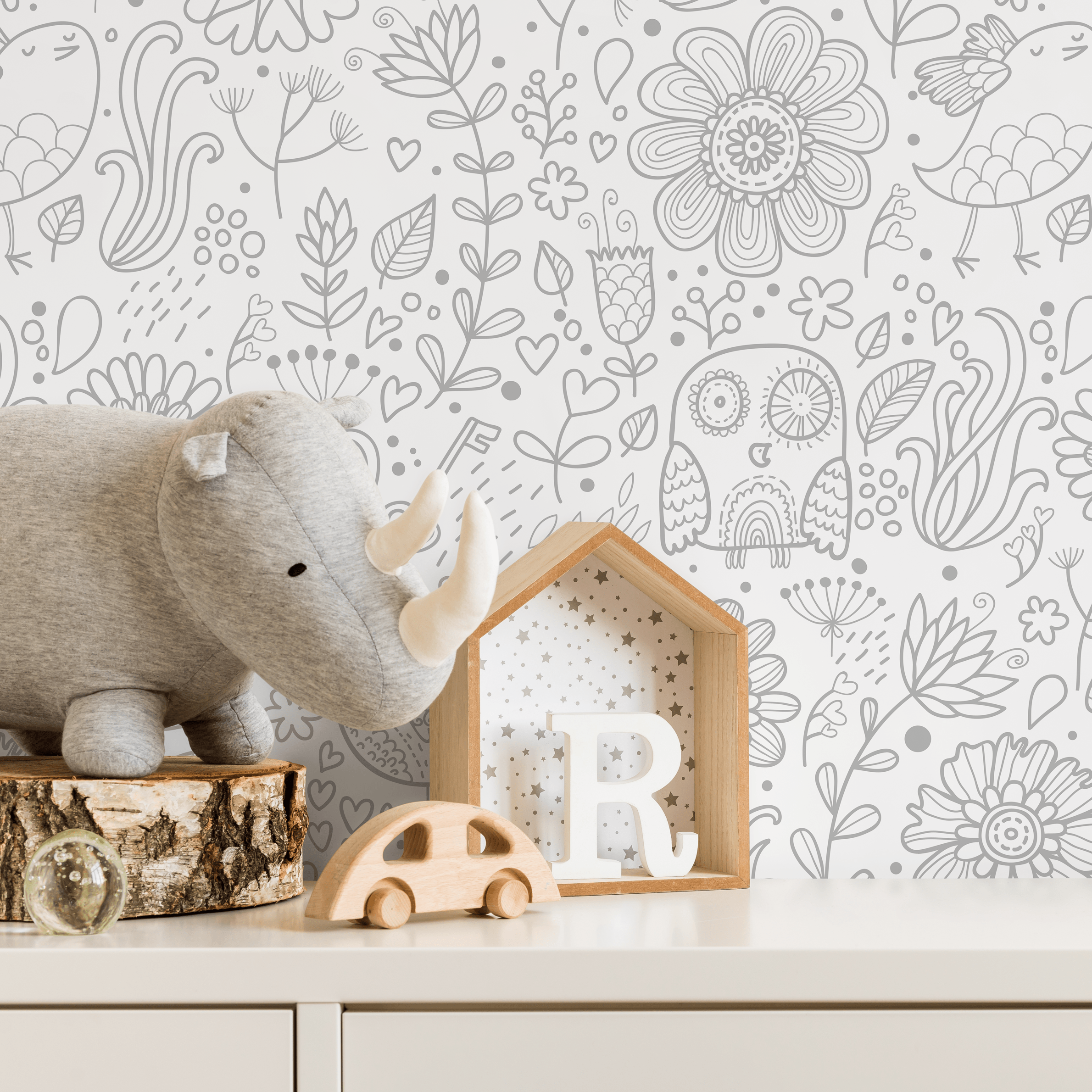 Scandinavian Wallpaper With Hand-drawn Florals And Animals In Gray - A452