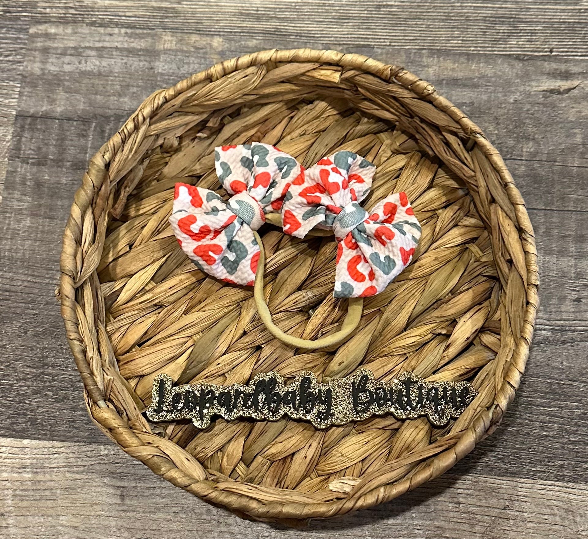 Christmas Leopard Messy Piggies On Nylon