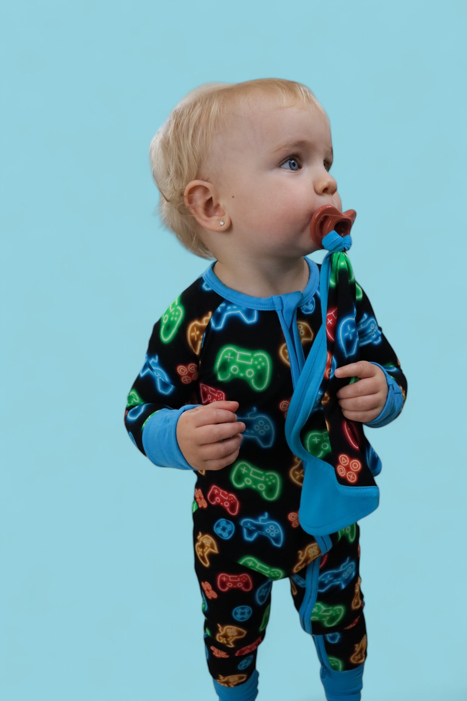 Gamer Glow Dream Lovey