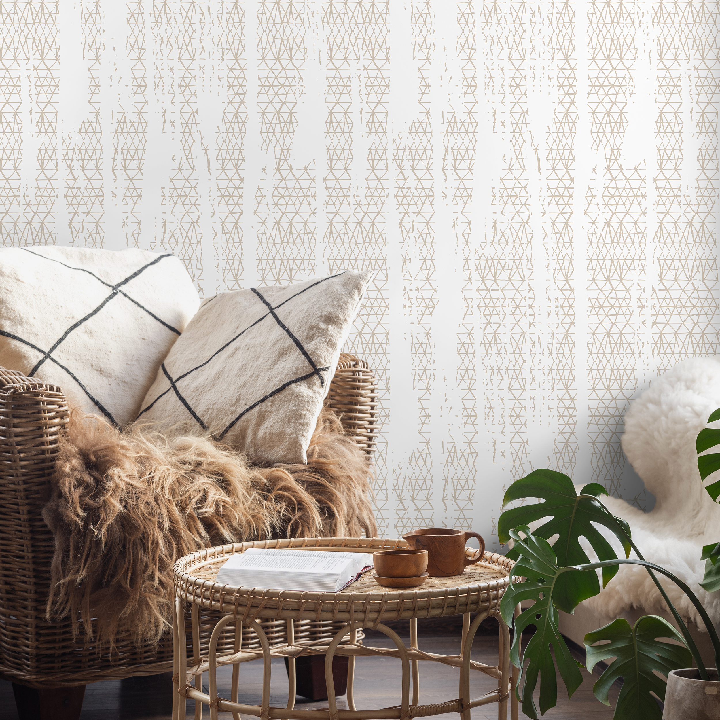 Geometric Wallpaper With A Distressed Triangle Motif In Beige - A634