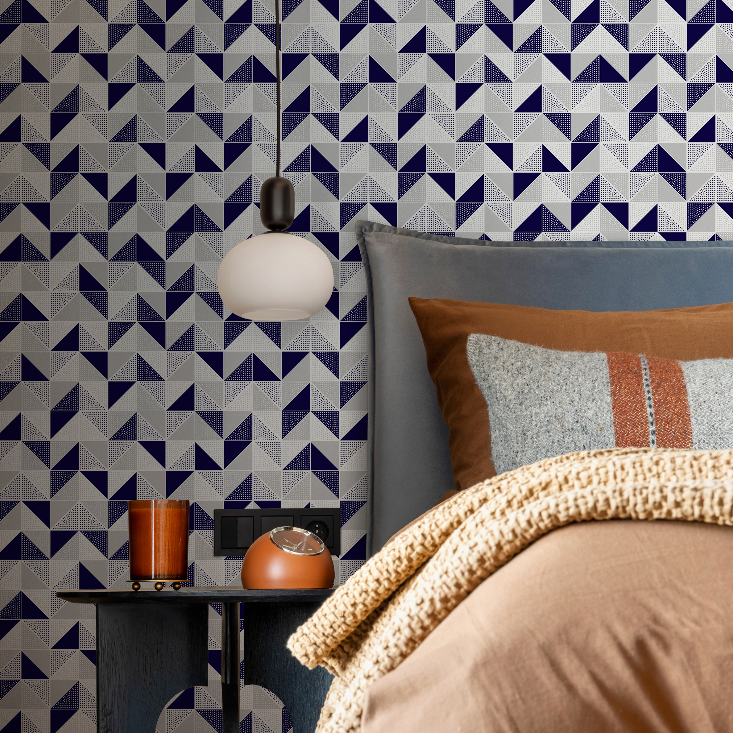 Geometric Wallpaper With Dotted Triangles In Navy Blue, Grey, And White - A638