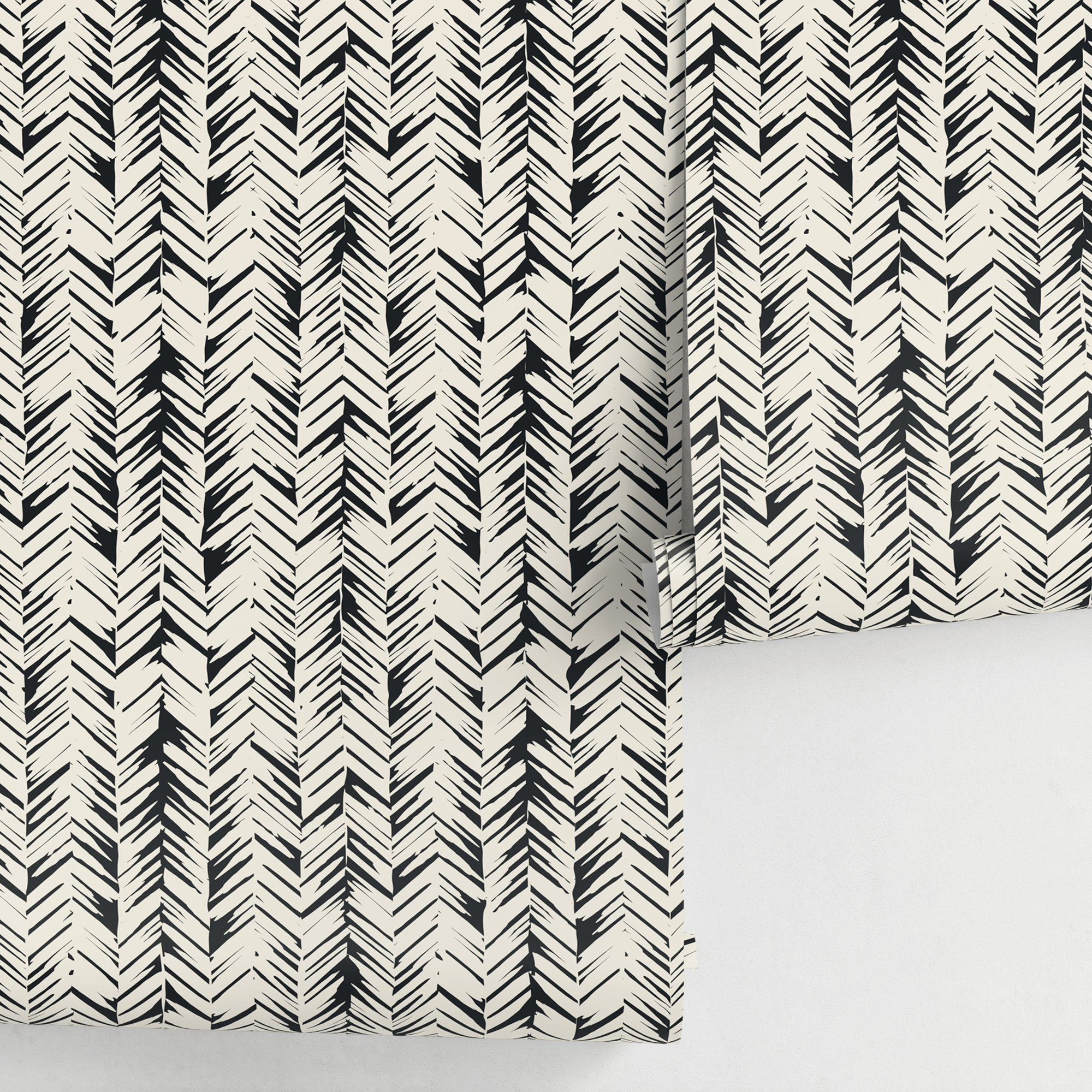 Scandinavian Wallpaper With A Hand-drawn Chevron In Black And Cream - A780