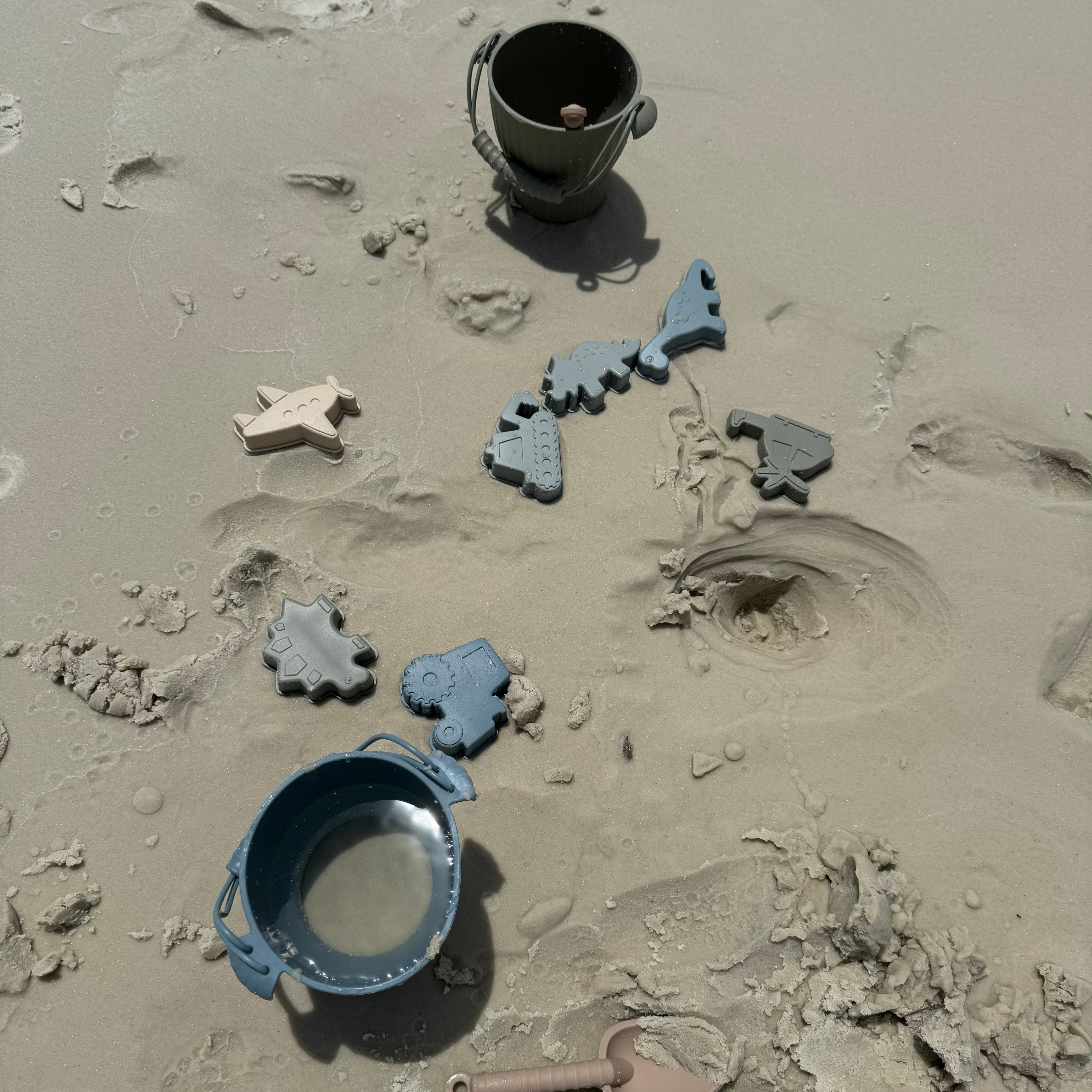 Brayden Silicone Beach Toy Set