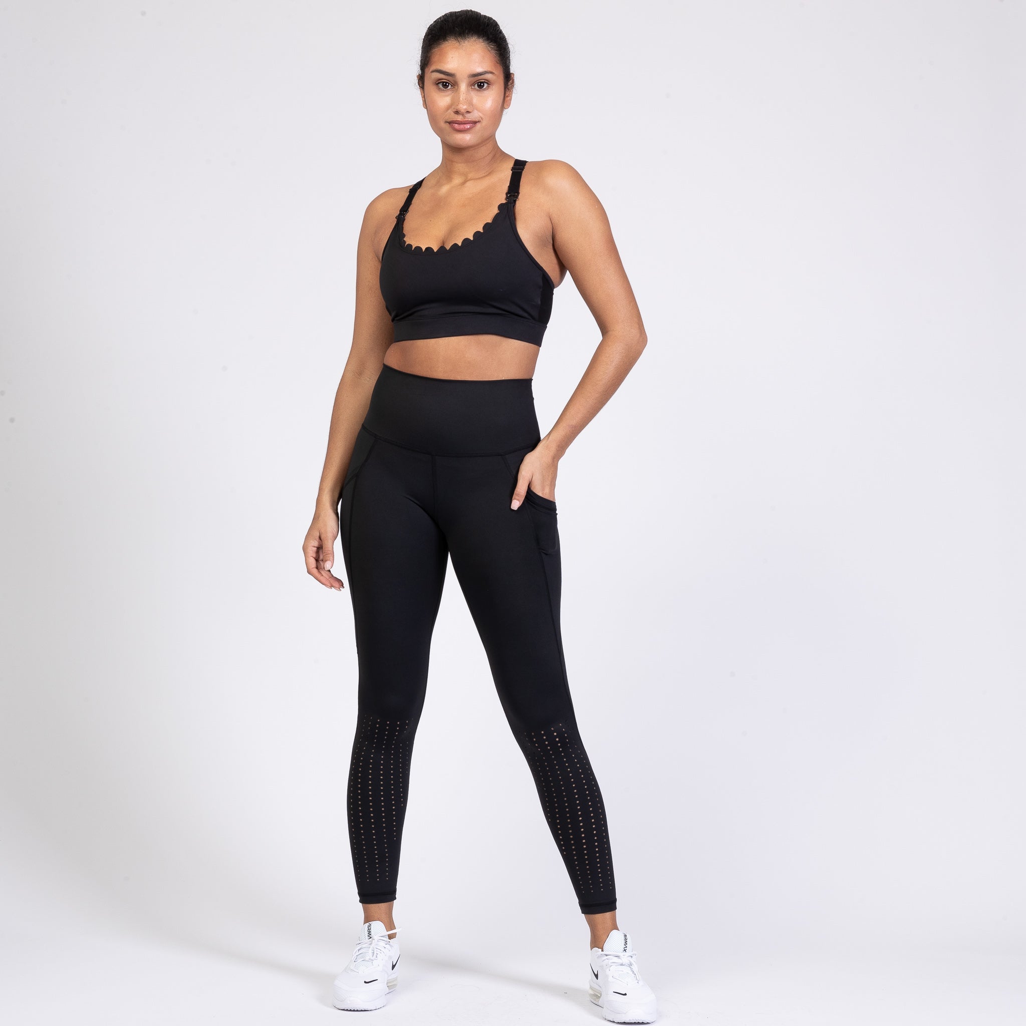 Lucie - Hiit Scalloped High Impact Nursing Sports Bra (noir)