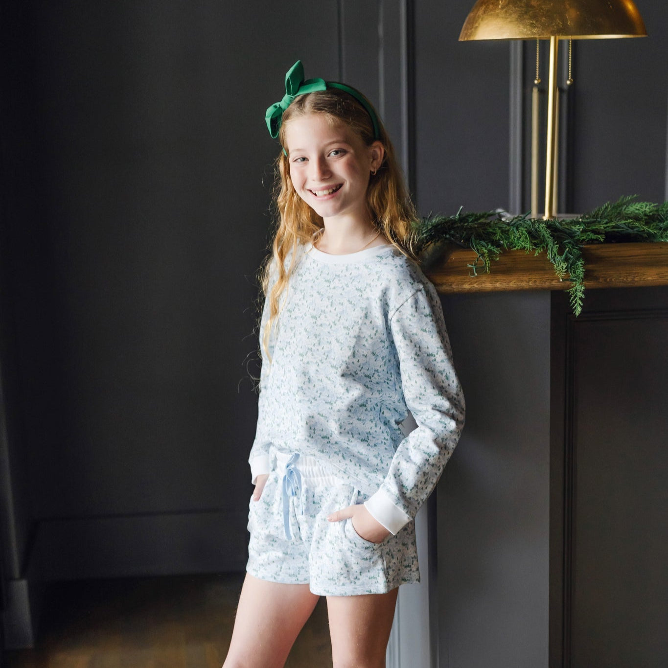 Stella Girls' Sweatshirt Short Set Snowcapped Mountains