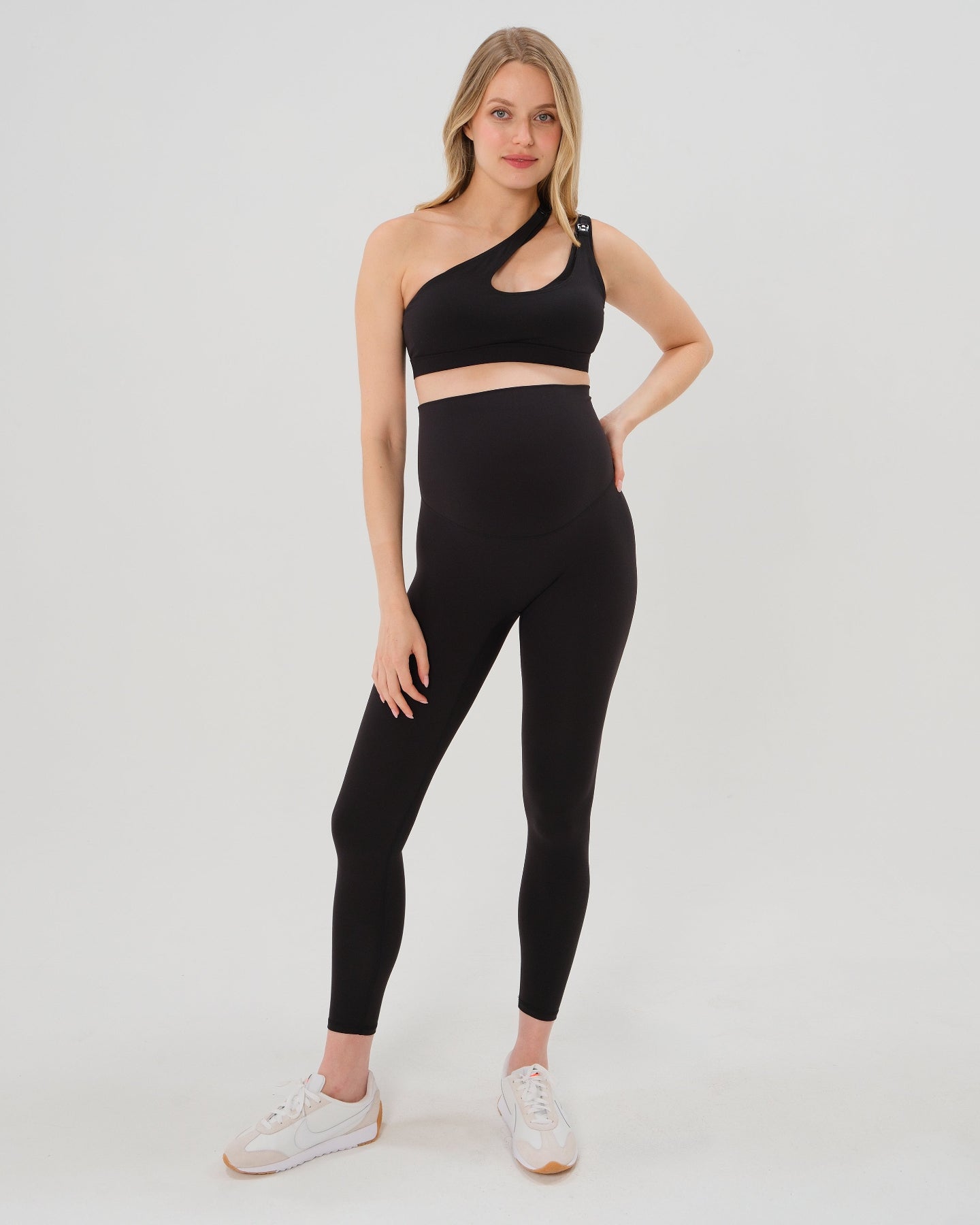 Axk Core Classic Maternity Legging - Black