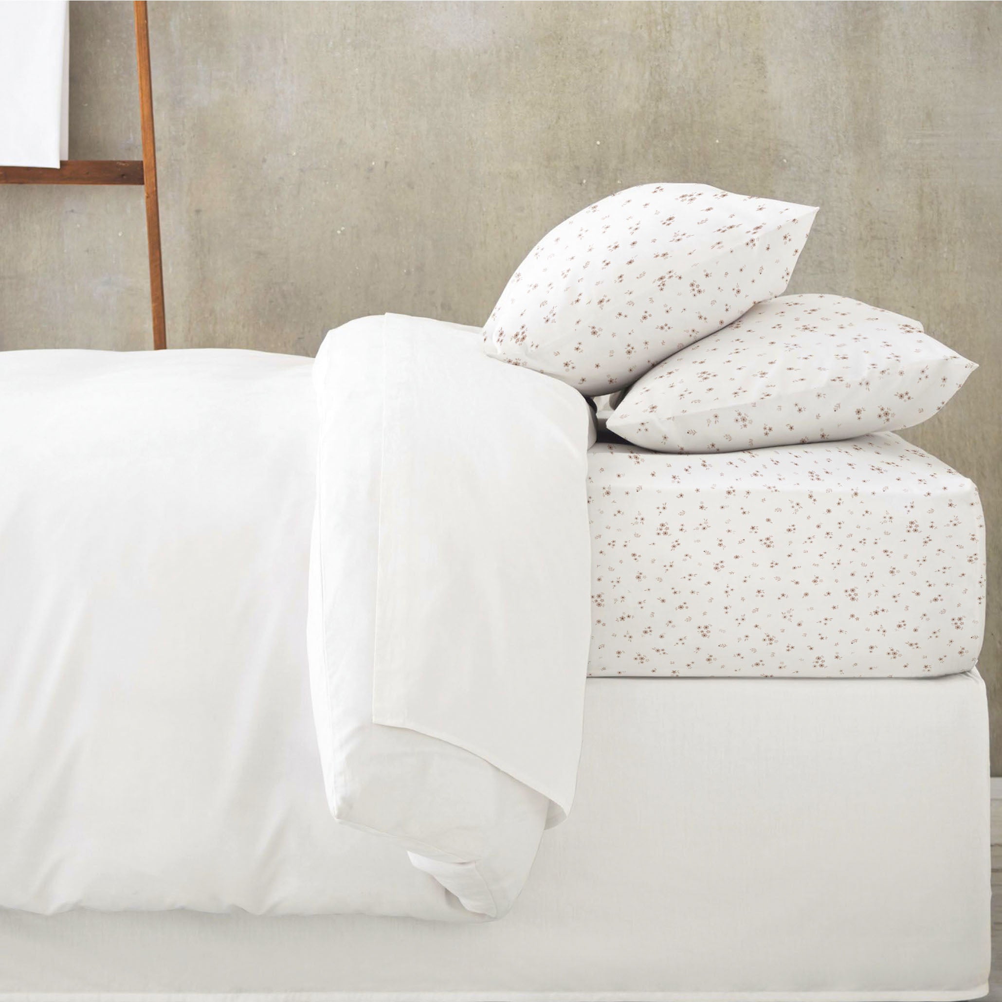 Organic Kids Fitted Sheet - Bloom
