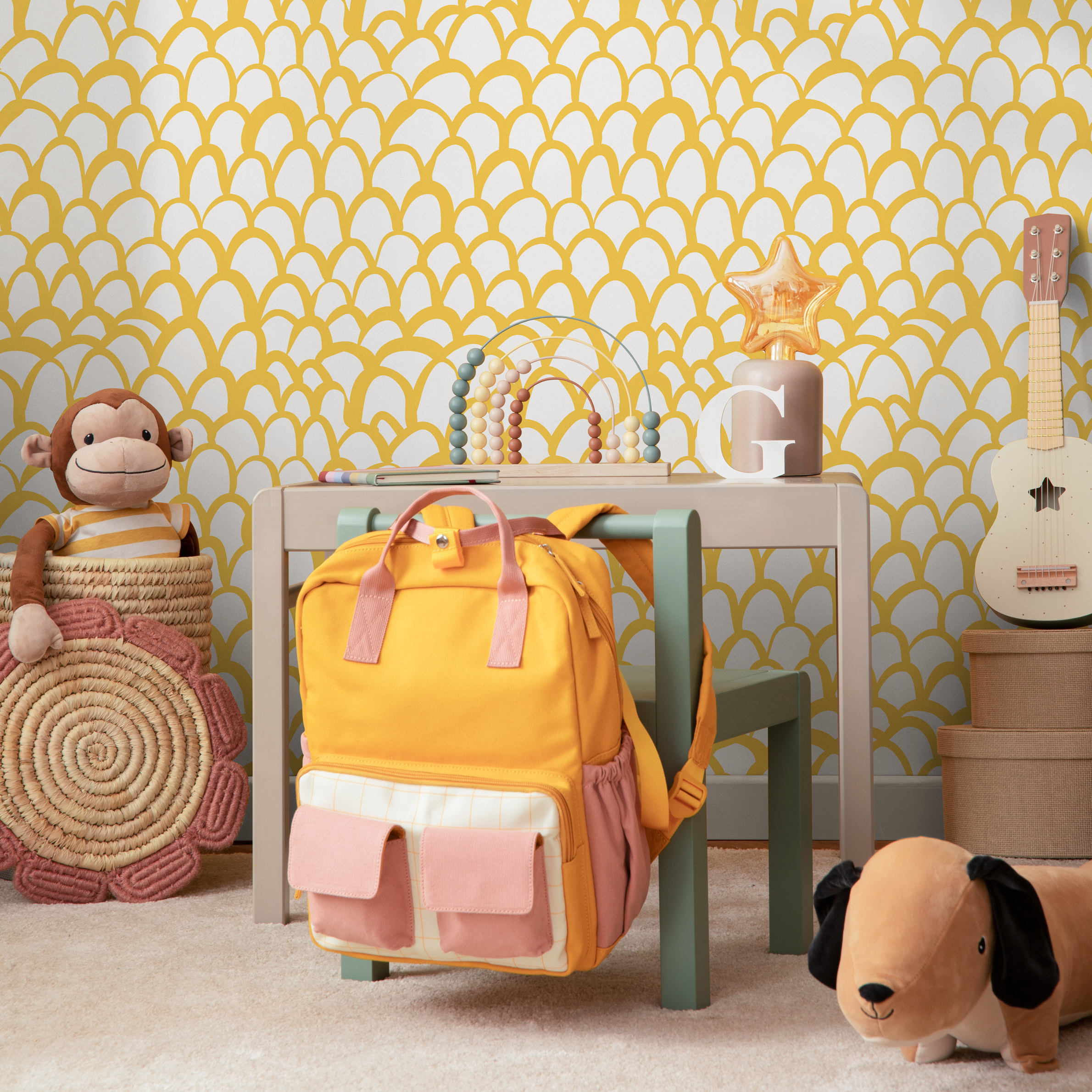 Scandinavian Wallpaper With An Arched Scales Motif In Yellow - B032