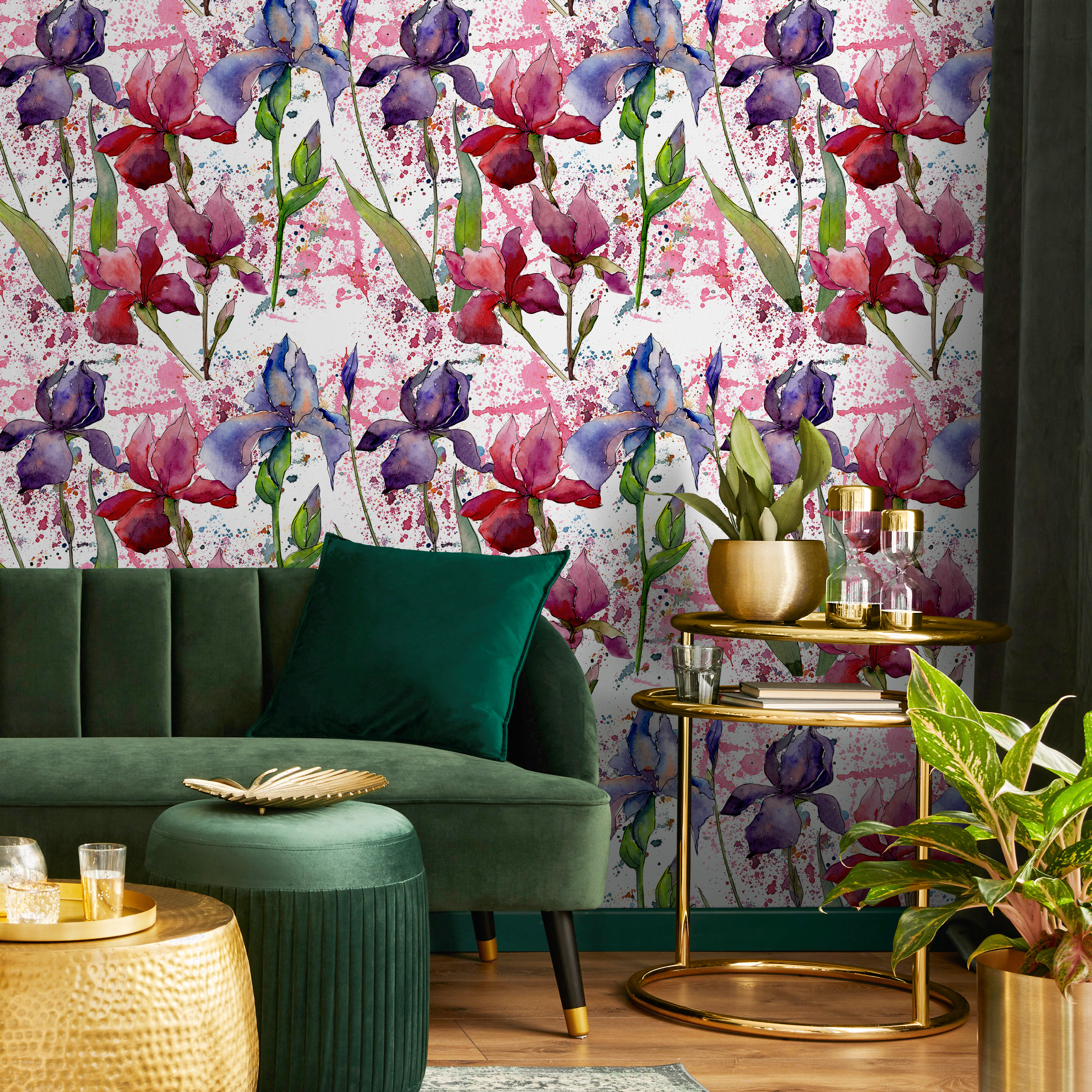 Floral Wallpaper With A Watercolor Iris Motif In Purple, Pink, And Red - B053