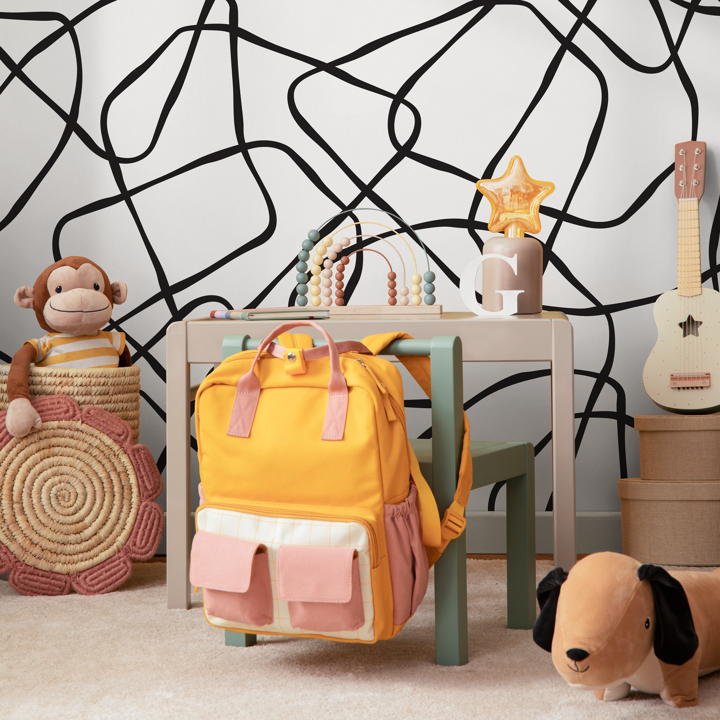 Abstract Wallpaper With A Continuous Line Art Motif In Black And White - B062