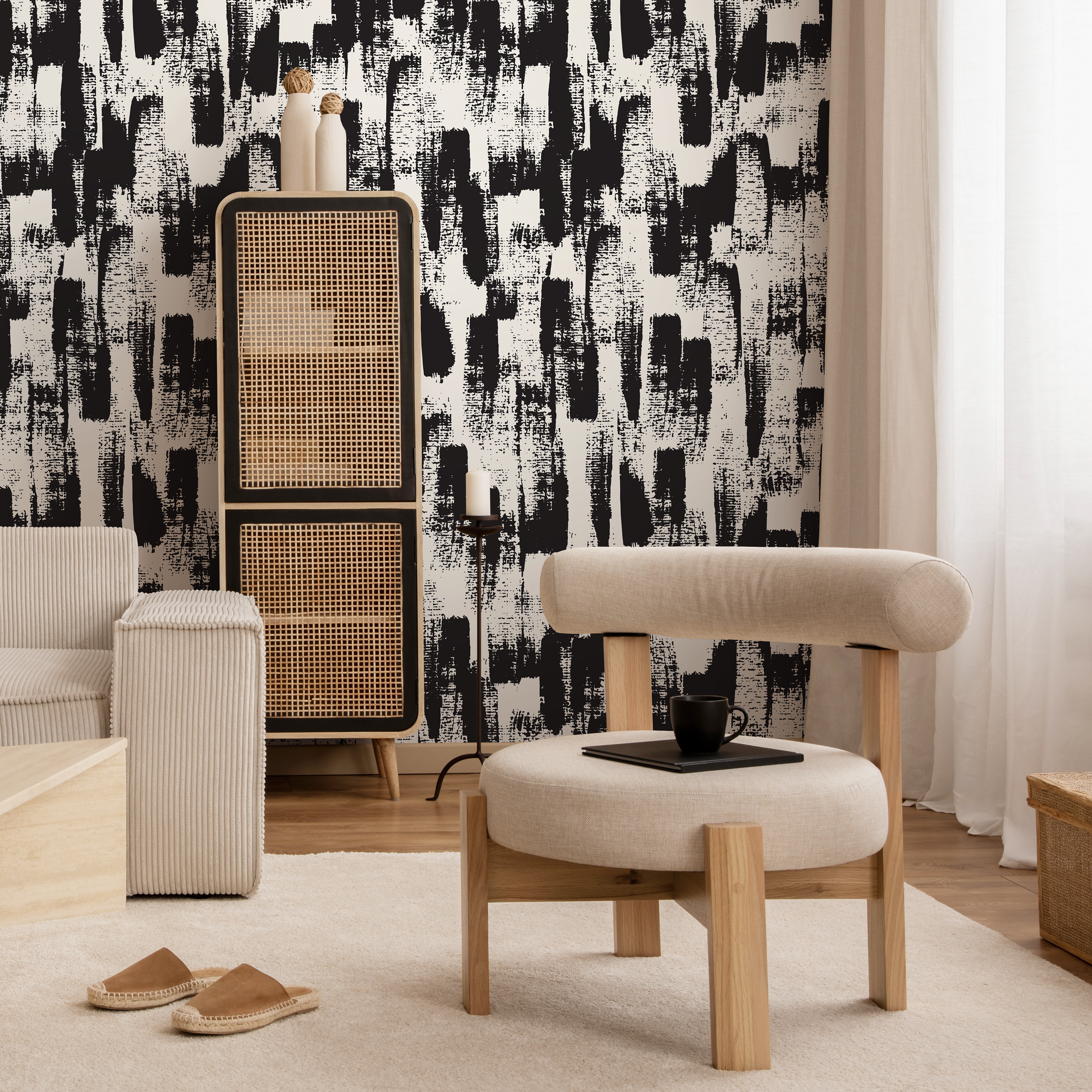 Abstract Wallpaper With Bold Brush Strokes In Black And Cream - B086