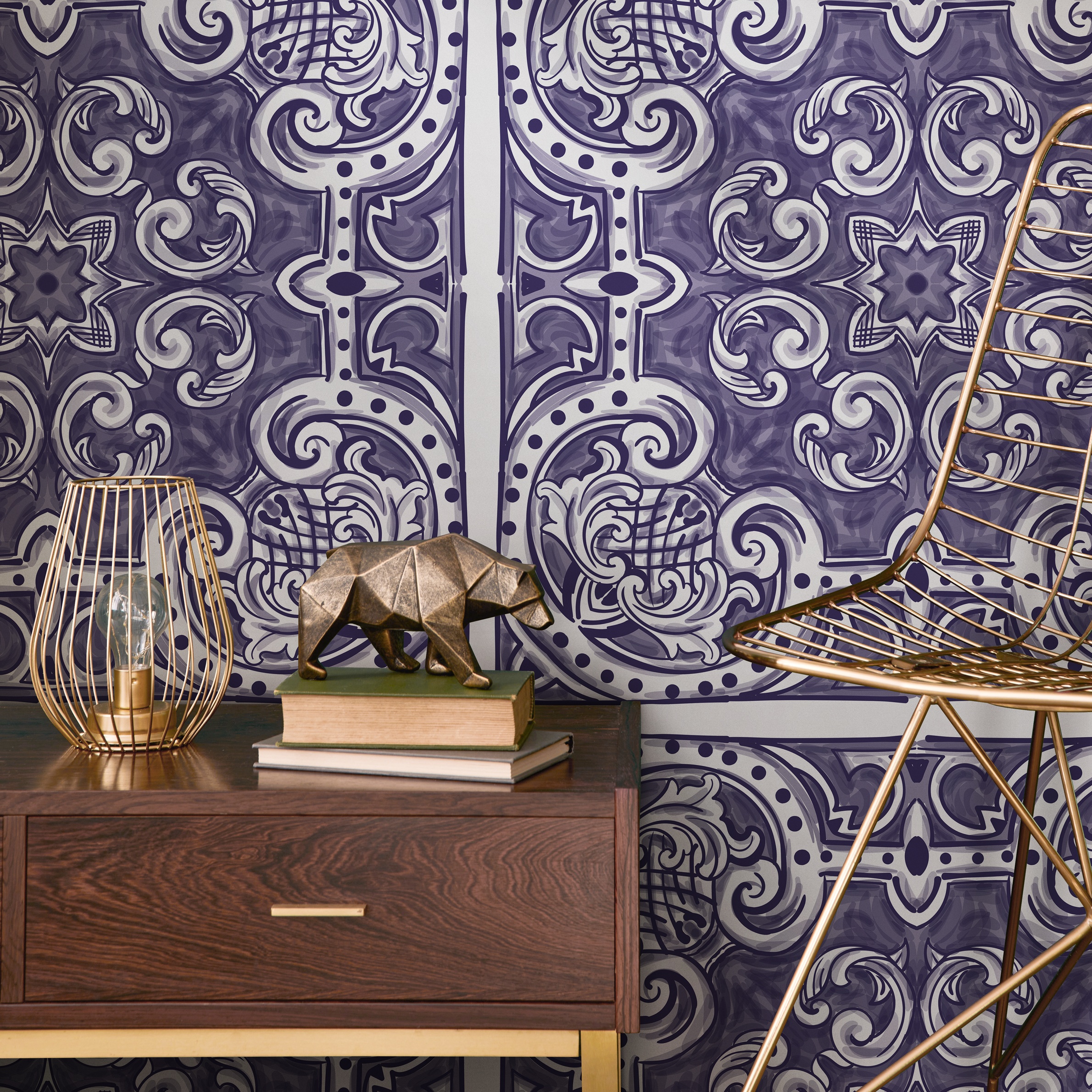 Vintage Tile Wallpaper With An Ornate Azulejo Motif In Blue And White - B142