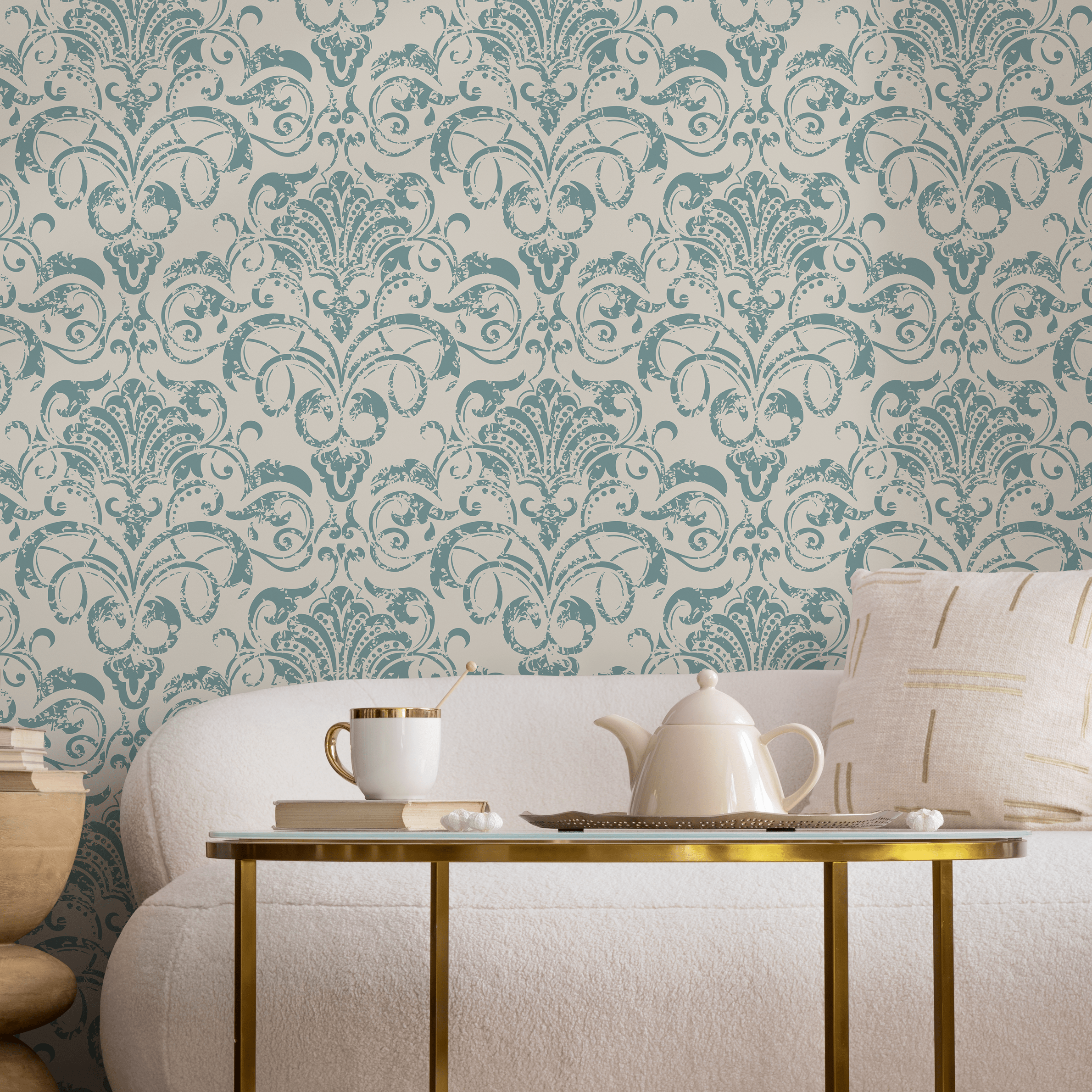 Damask Wallpaper With A Distressed Motif In Blue And Cream - B236