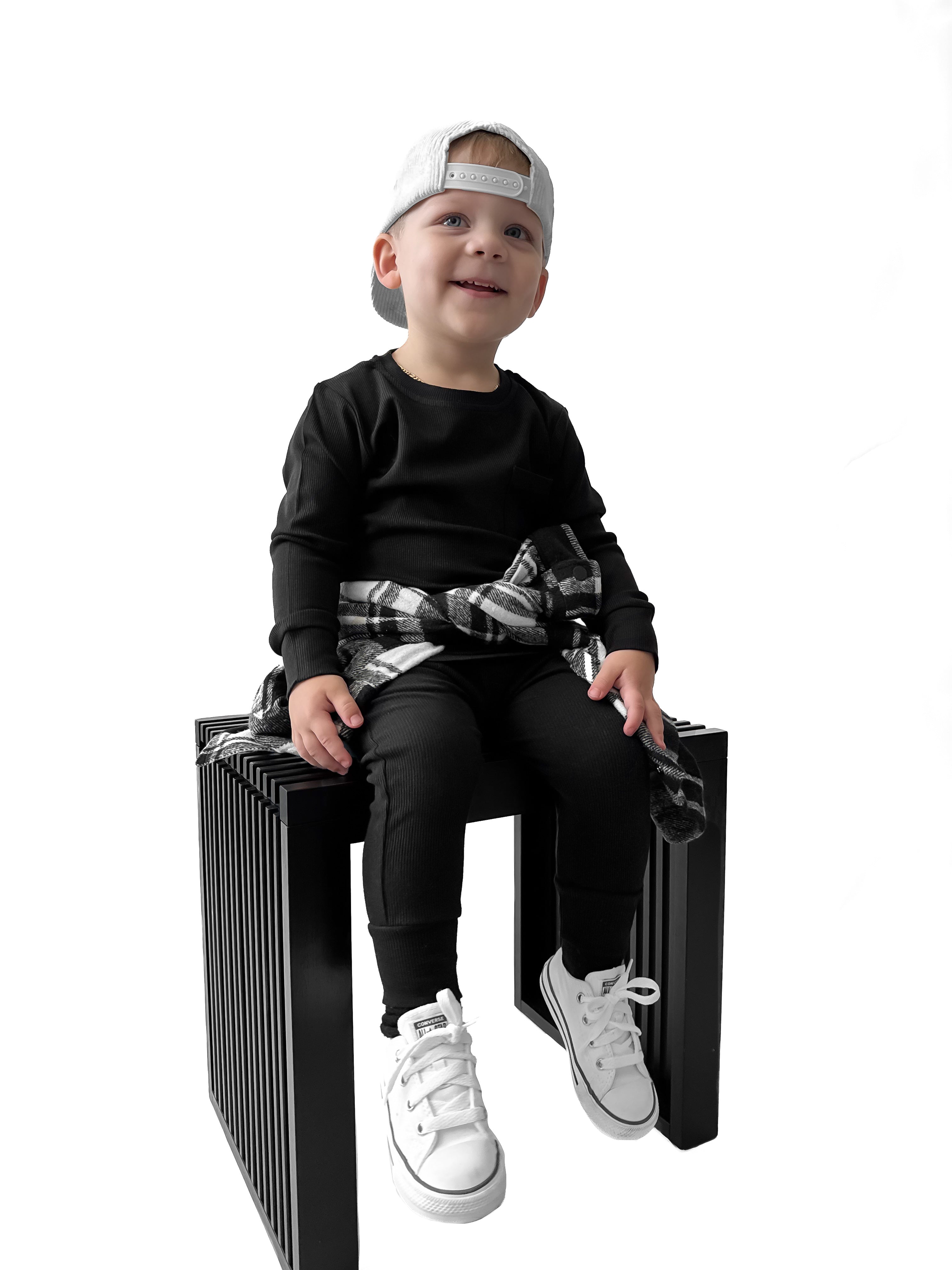 Bamboo Ribbed Long Sleeve Pocket Tee - Black