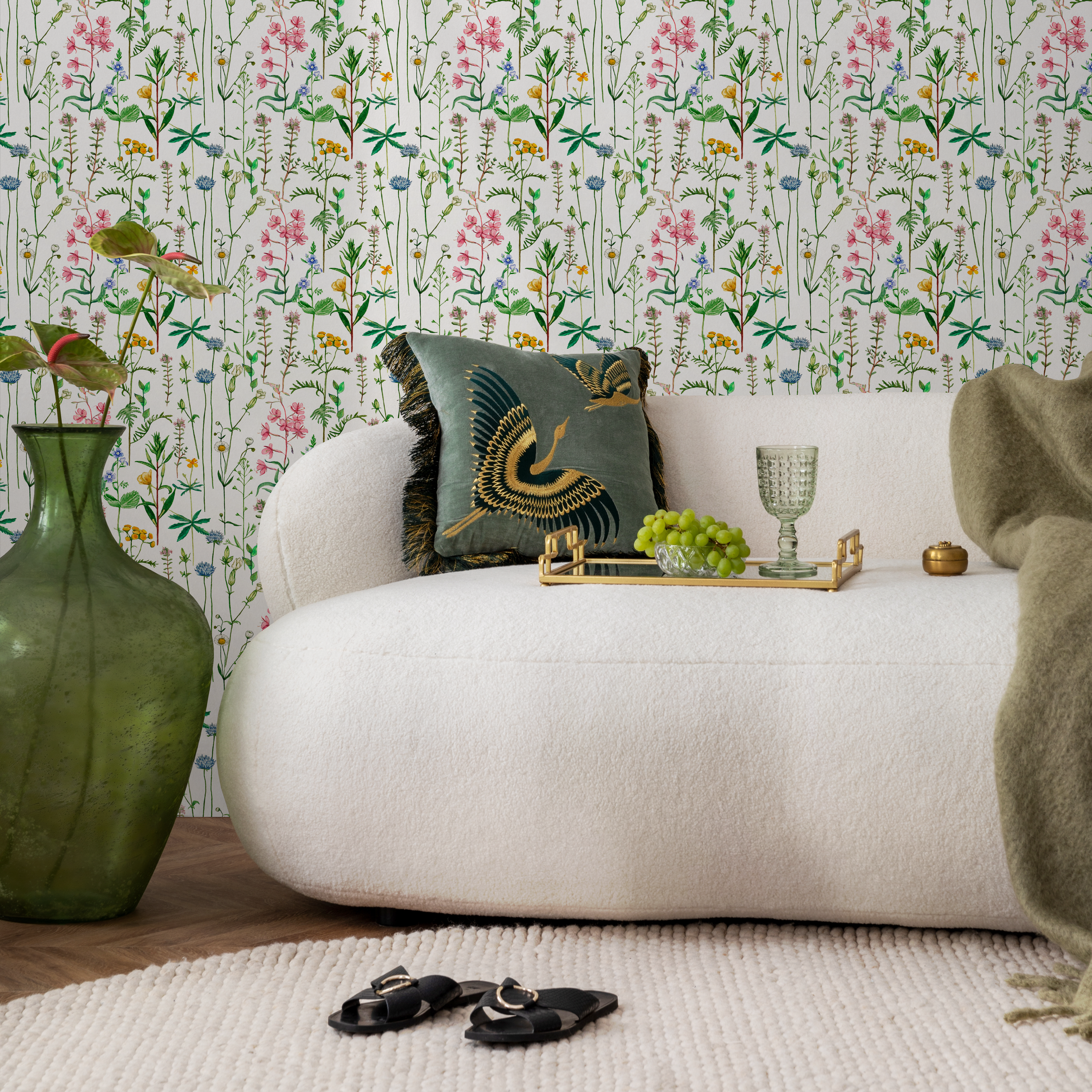 Botanical Wallpaper Featuring A Delicate Wildflower Meadow In Pink, Blue, And Yellow - B444