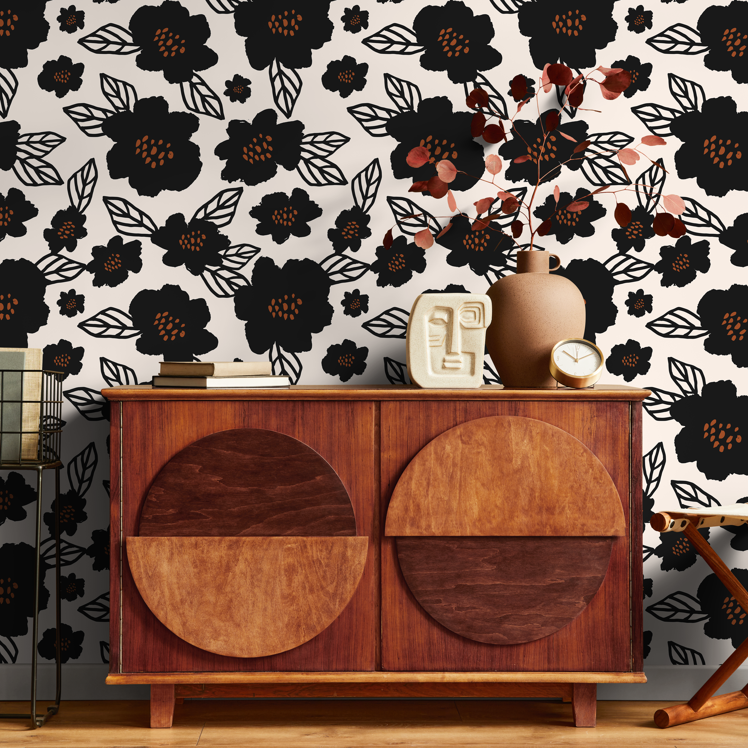 Floral Wallpaper With Bold Stylized Blossoms In Black And Brown - B462