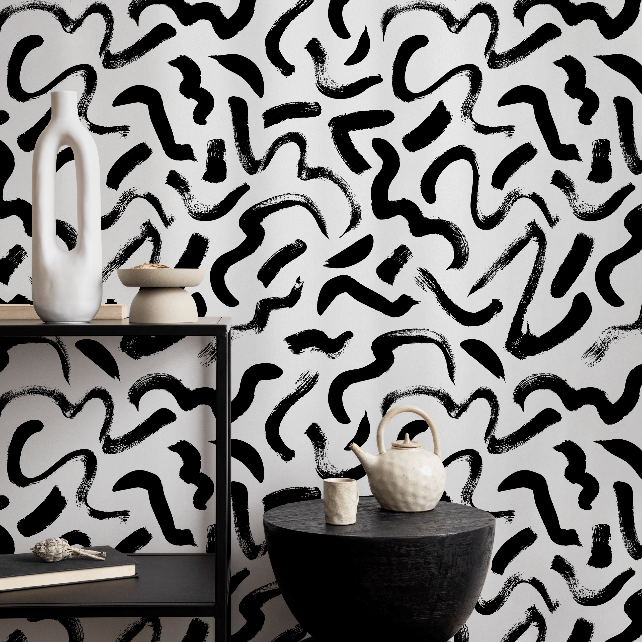 Abstract Wallpaper With A Bold Brushstroke Motif In Black And White - B594