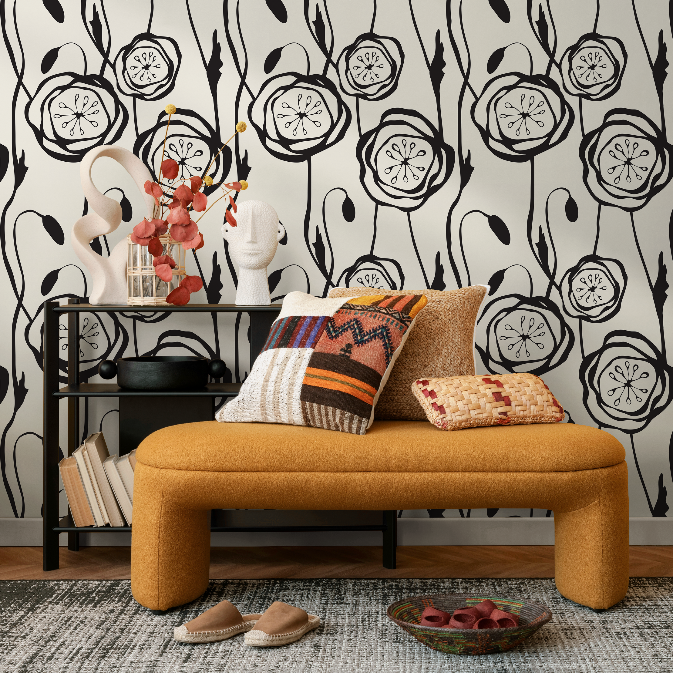 Floral Wallpaper With A Bold Poppy Outline In Black And White - B605