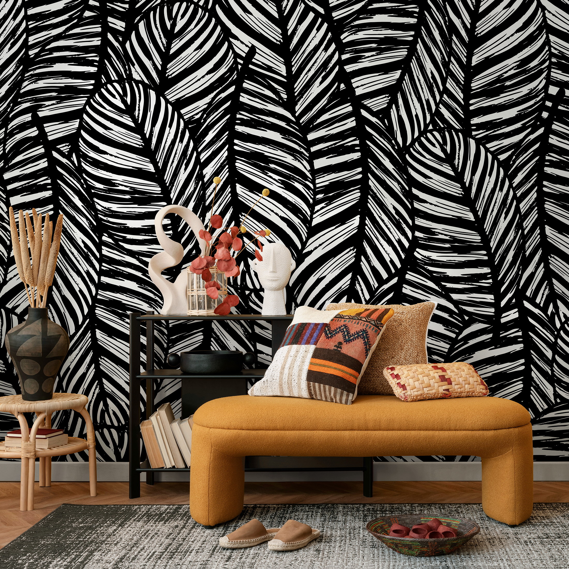 Botanical Wallpaper Featuring A Bold Palm Leaf Motif In Black And White - B624