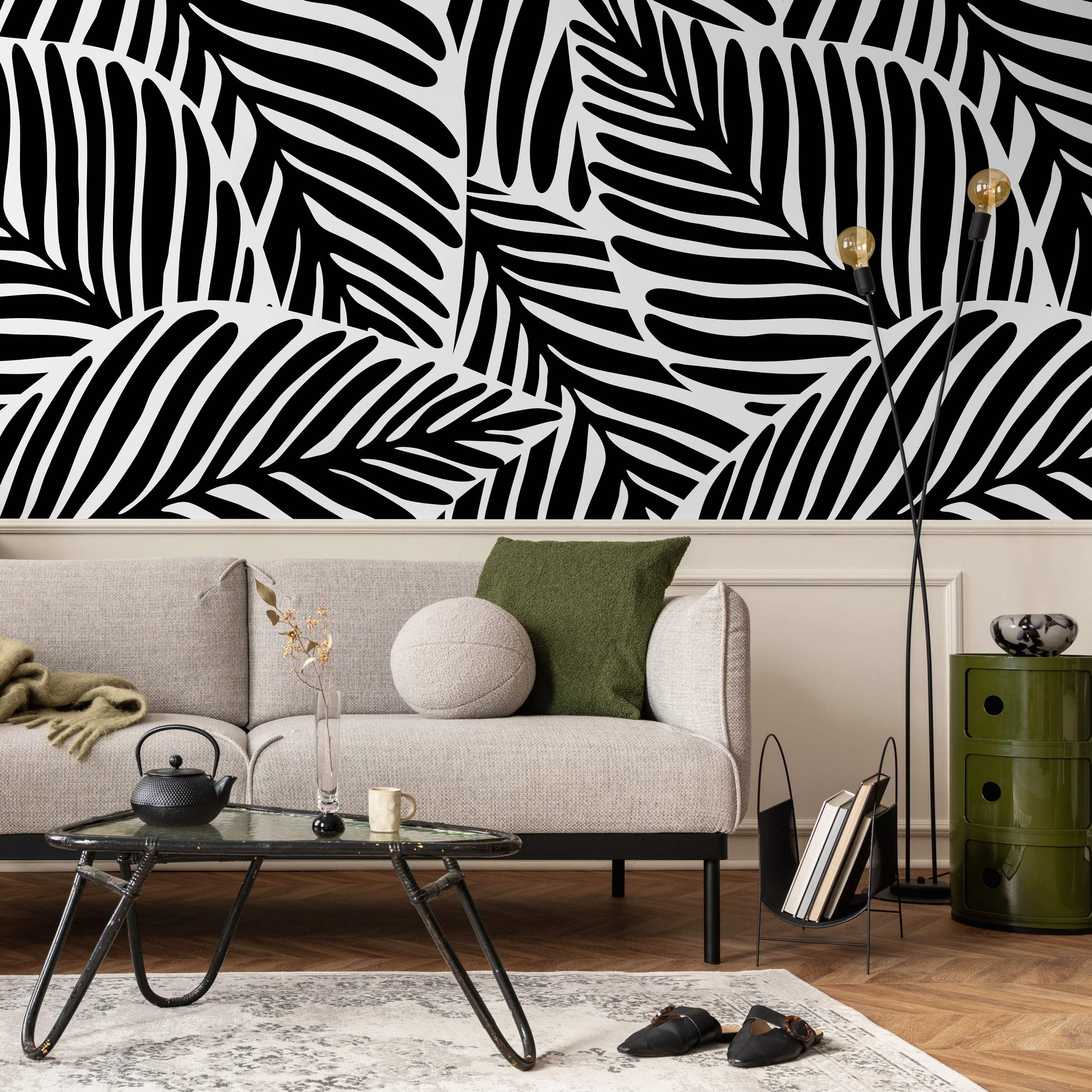 Botanical Wallpaper With Stylized Palm Leaves In Black And White - B642