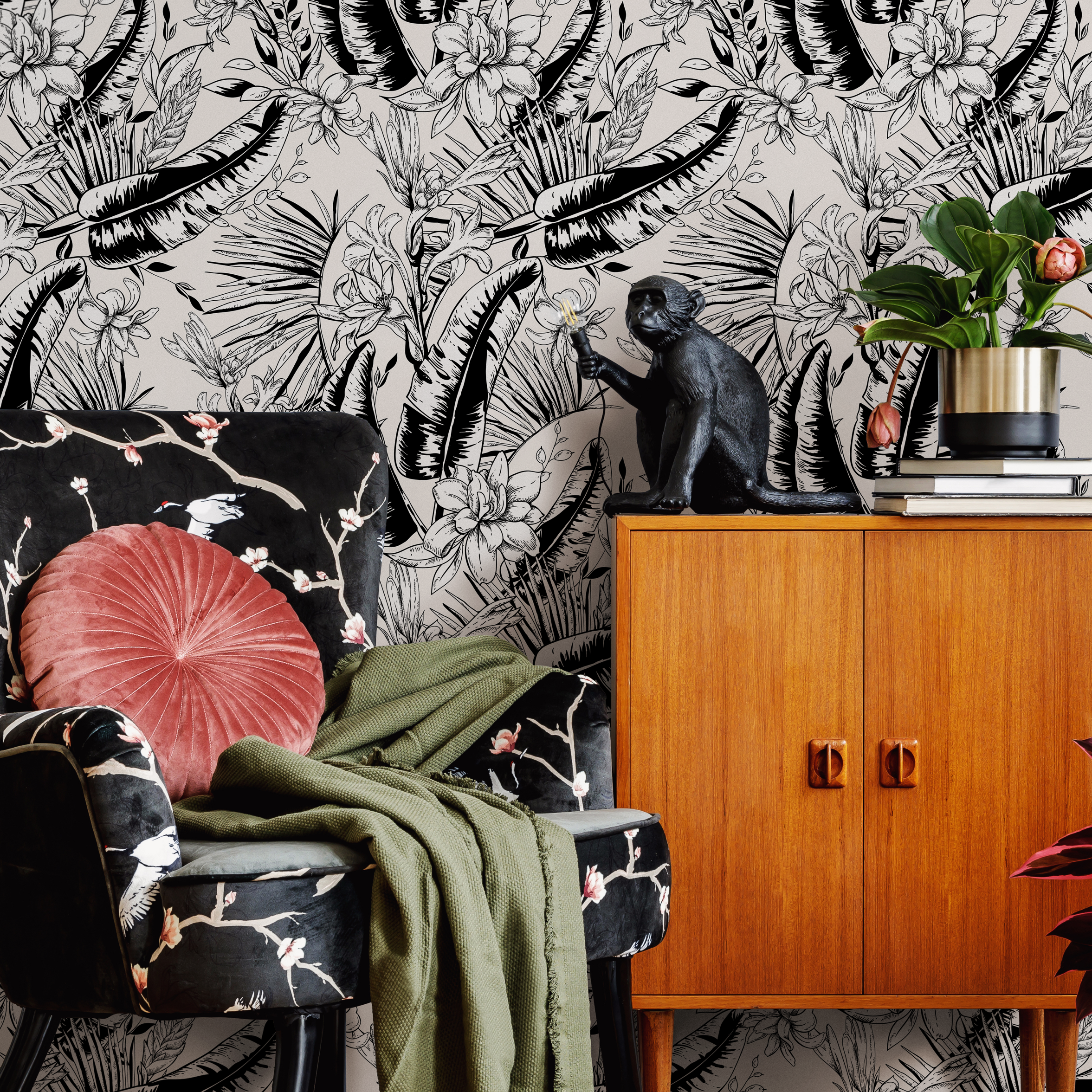 Tropical Wallpaper With Sketched Jungle Botanicals In Black And White - B744