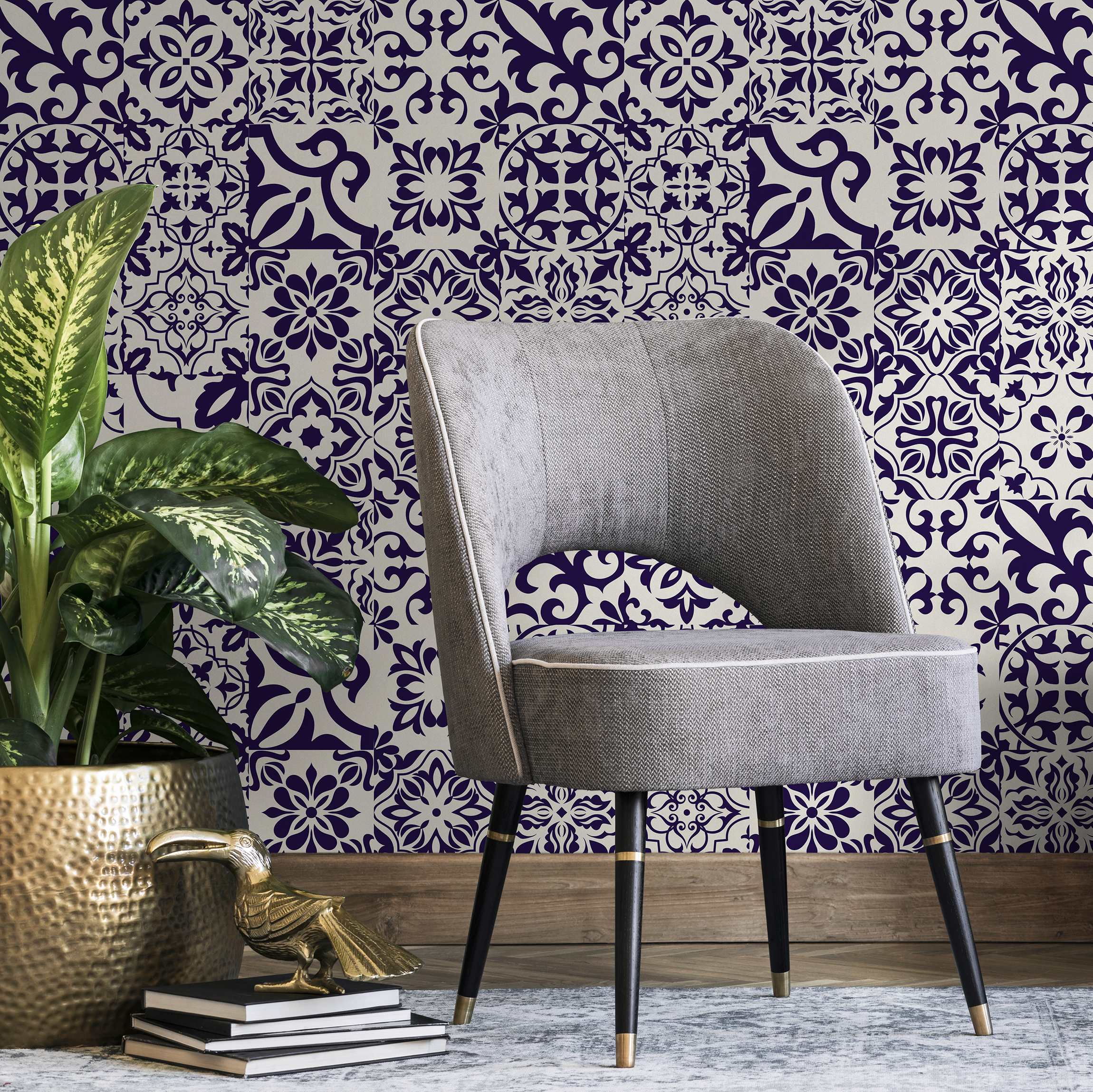 Tile Wallpaper With Ornate Mediterranean Motifs In Navy Blue - B753
