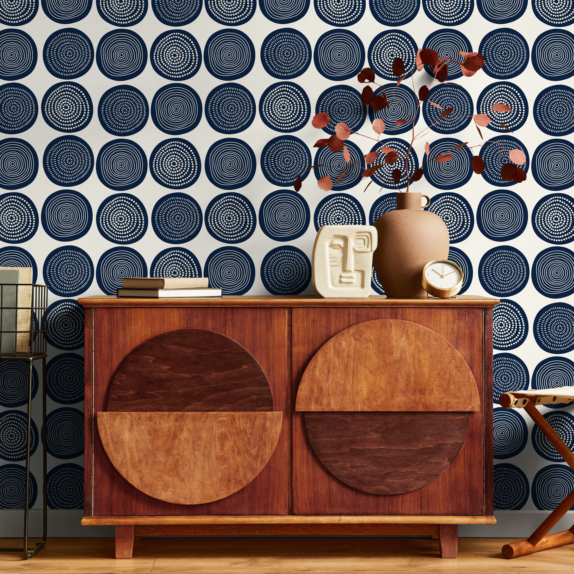 Geometric Wallpaper With Hand-drawn Circle Motifs In Navy Blue - B783