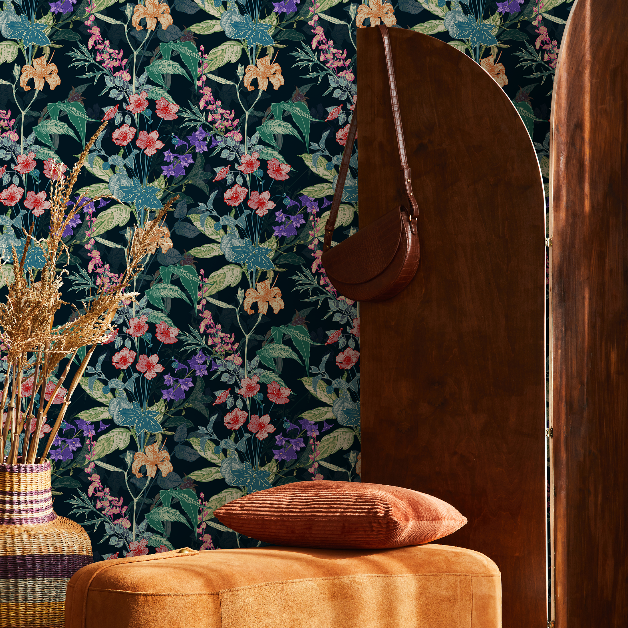 Botanical Wallpaper With A Vintage Floral Motif In Orange, Red, And Purple - B849