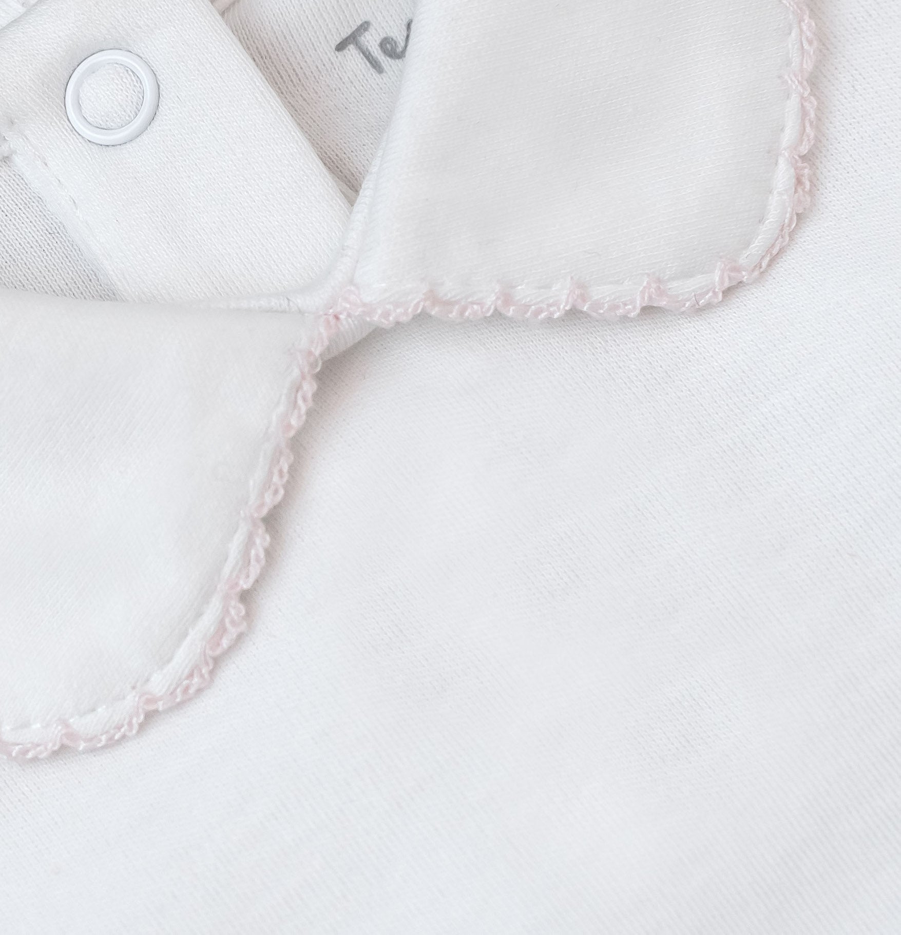 Short Sleeve Bebe Collar Bodysuit, White & Pink