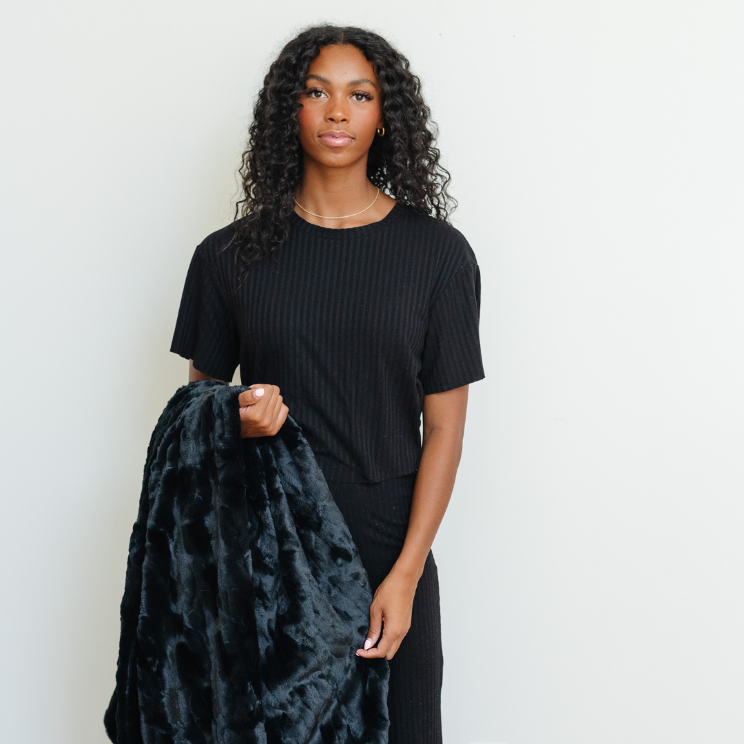 Patterned Faux Fur Throw Blankets