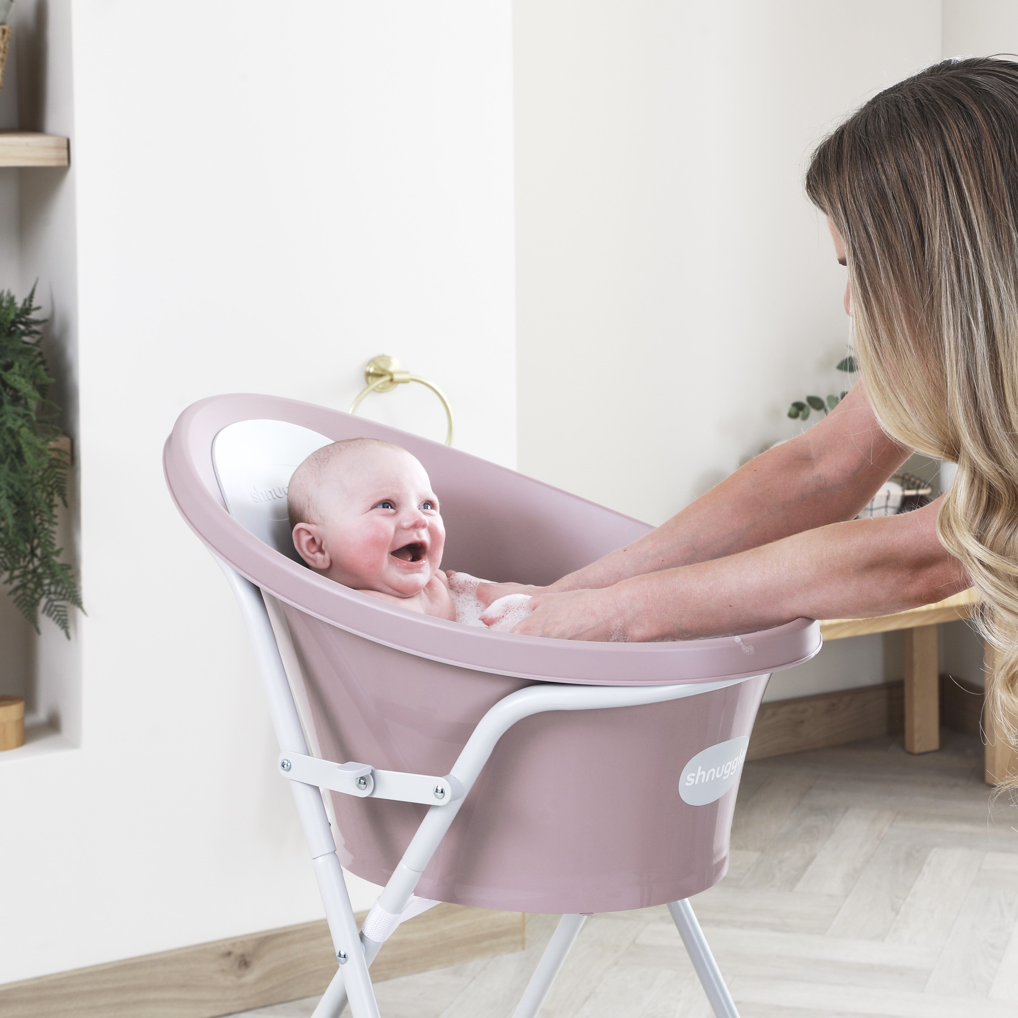 Shnuggle Baby Bath | Newborn Baby Bath Support With Bum Bump | Compact Bathtub For Babies | Bath Seat Suitable From Birth