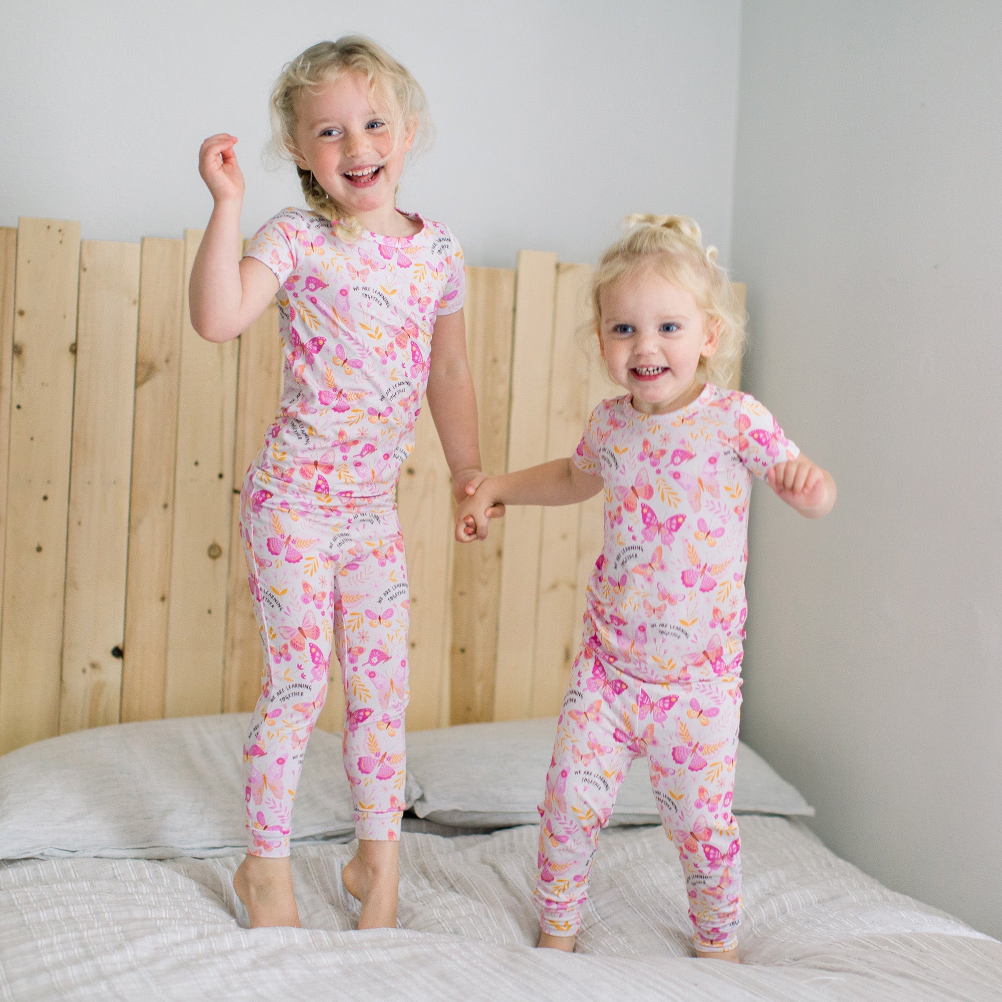 The Second-skin 2-piece Short Sleeve Pajama | Butterfly Smoochies