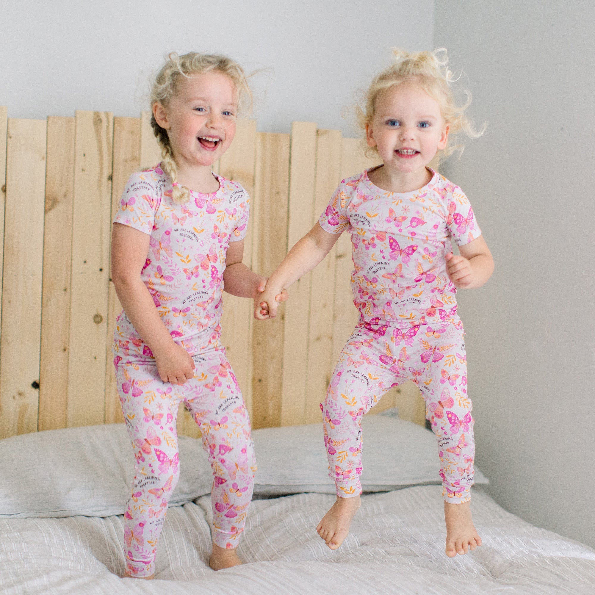 The Second-skin 2-piece Short Sleeve Pajama | Butterfly Smoochies