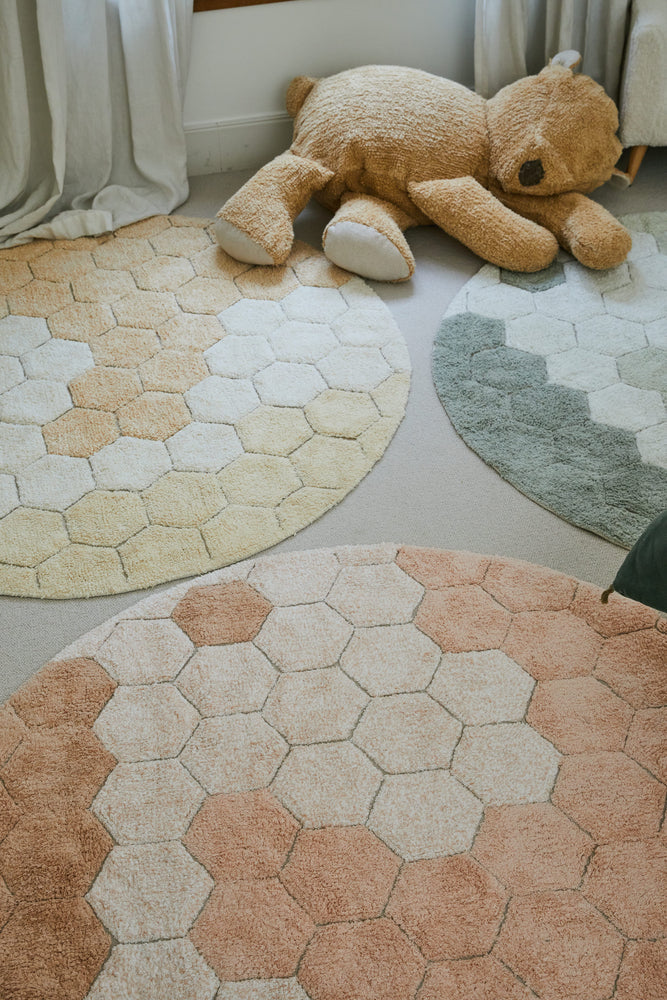 WASHABLE ROUND RUG HONEYCOMB BLUE SAGE - Planet Bee