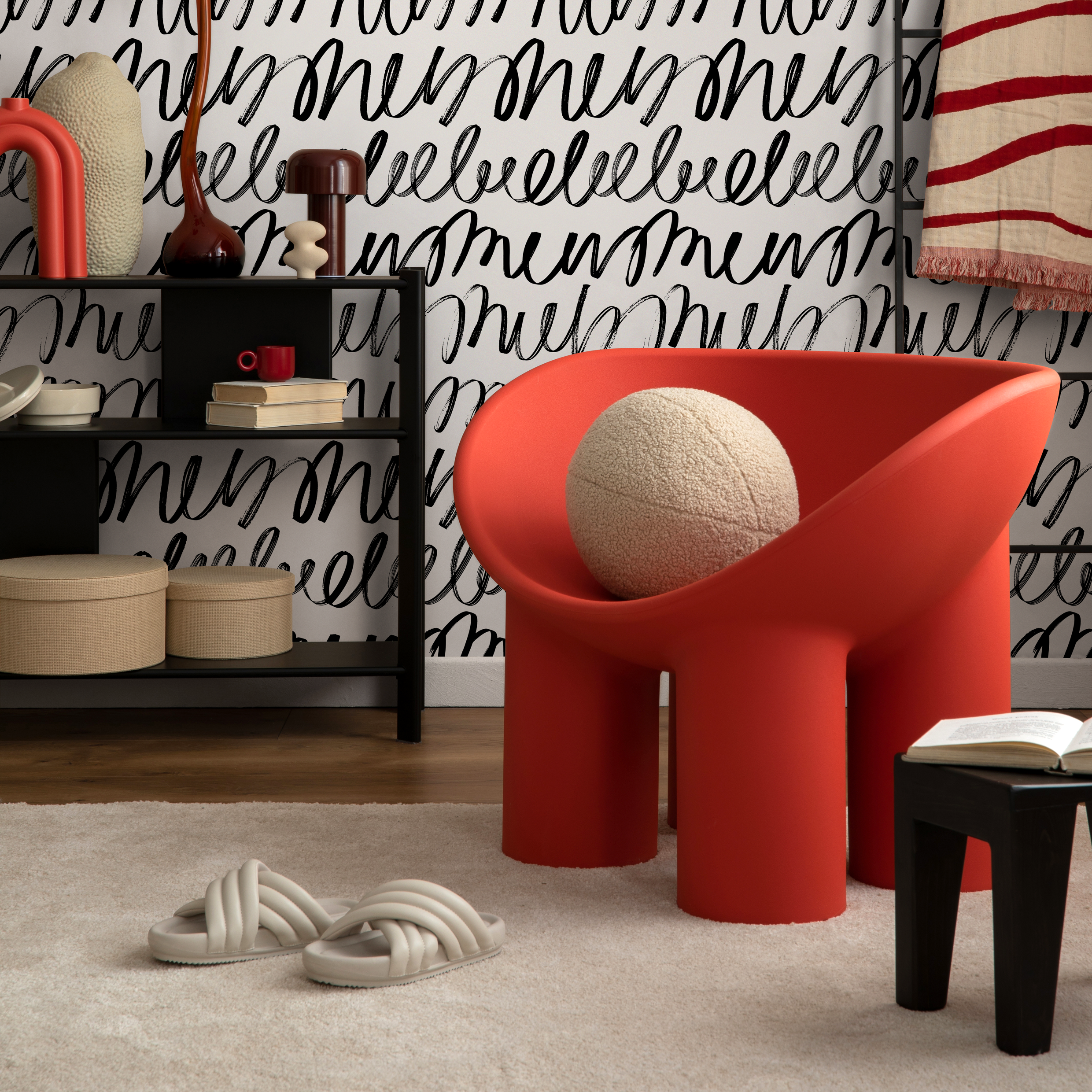 Abstract Wallpaper With A Continuous Script Motif In Black And White - C005