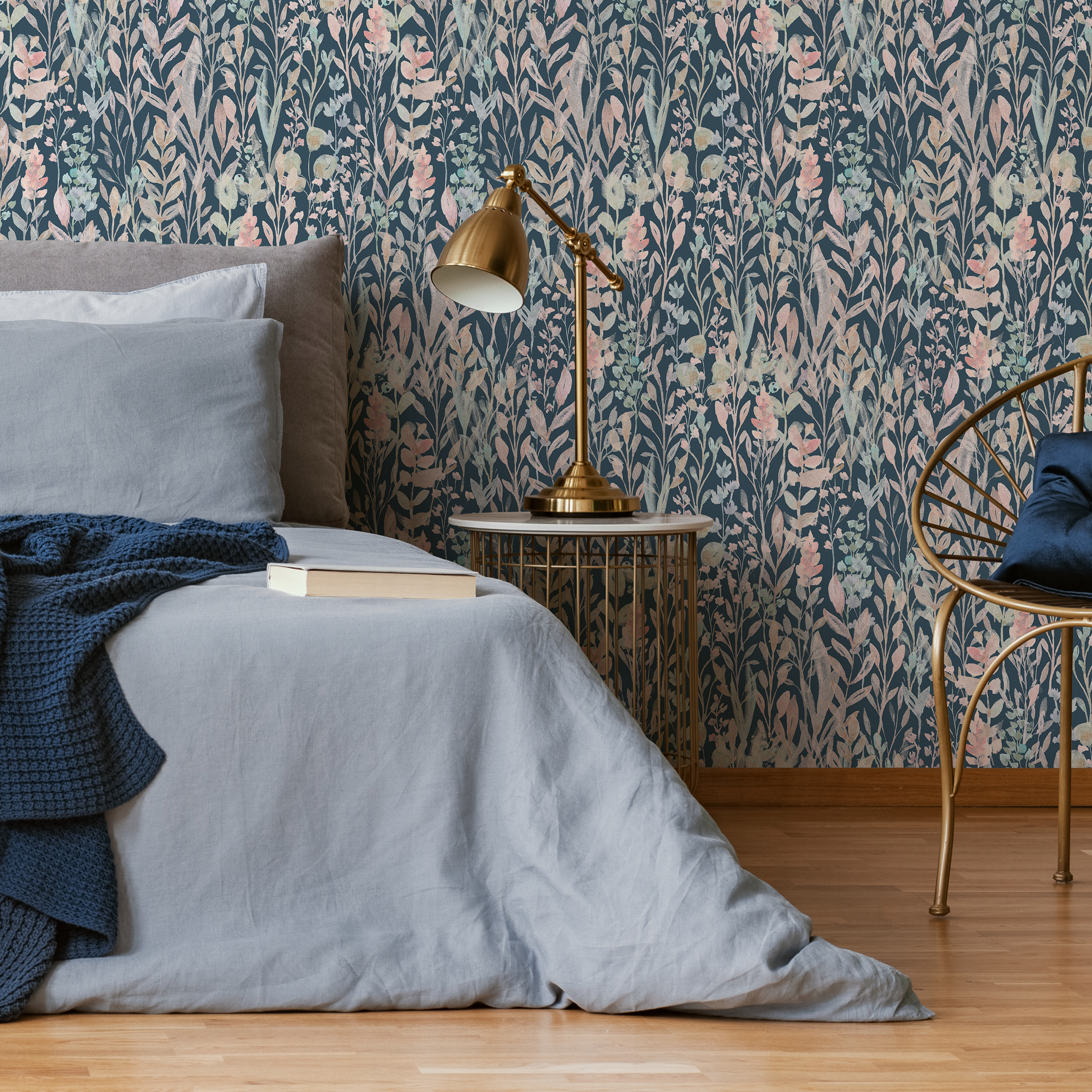 Botanical Wallpaper With A Wildflower Motif In Dark Blue, Pink, And Light Blue - C035