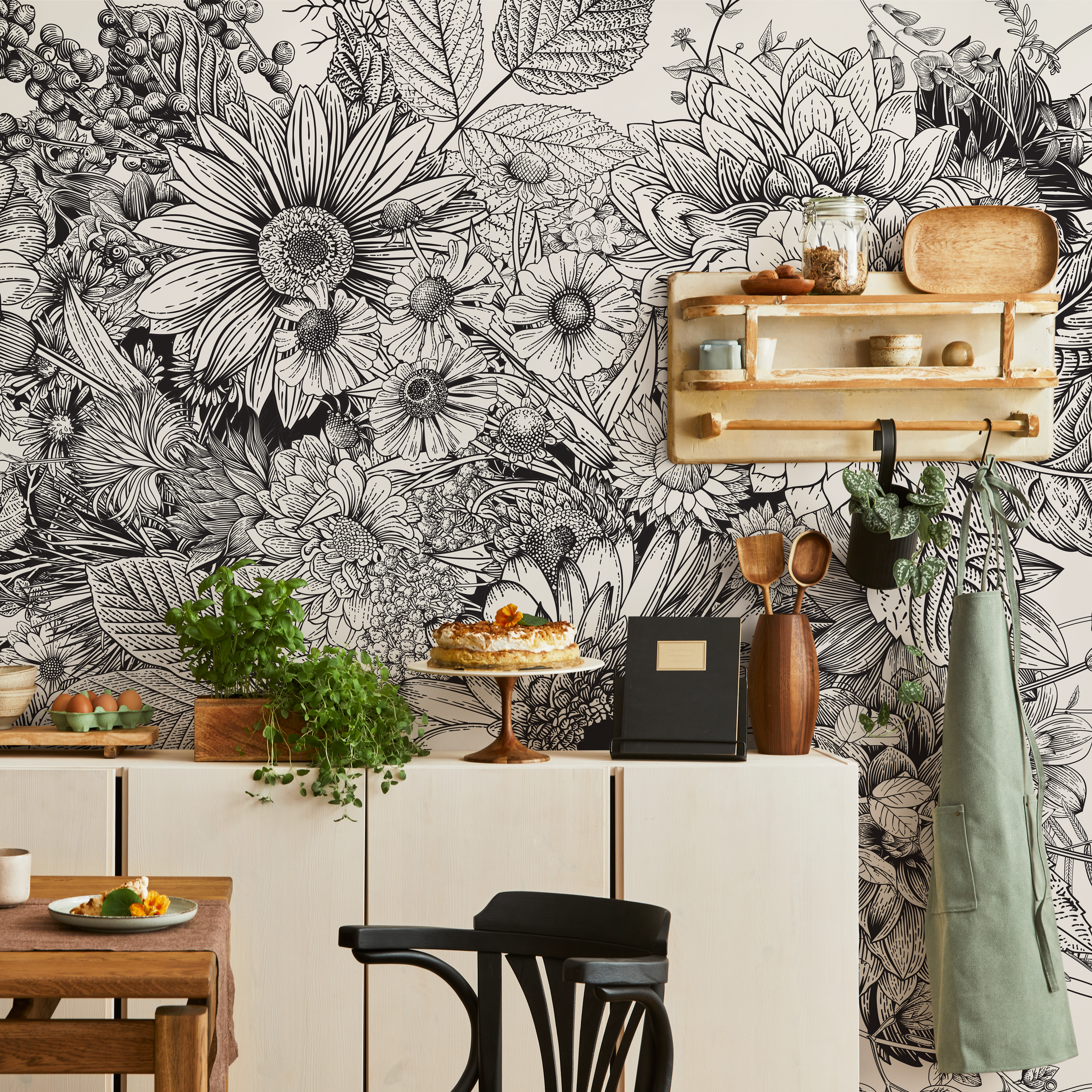 Floral Wallpaper With A Detailed Botanical Sketch In Black And White - C056