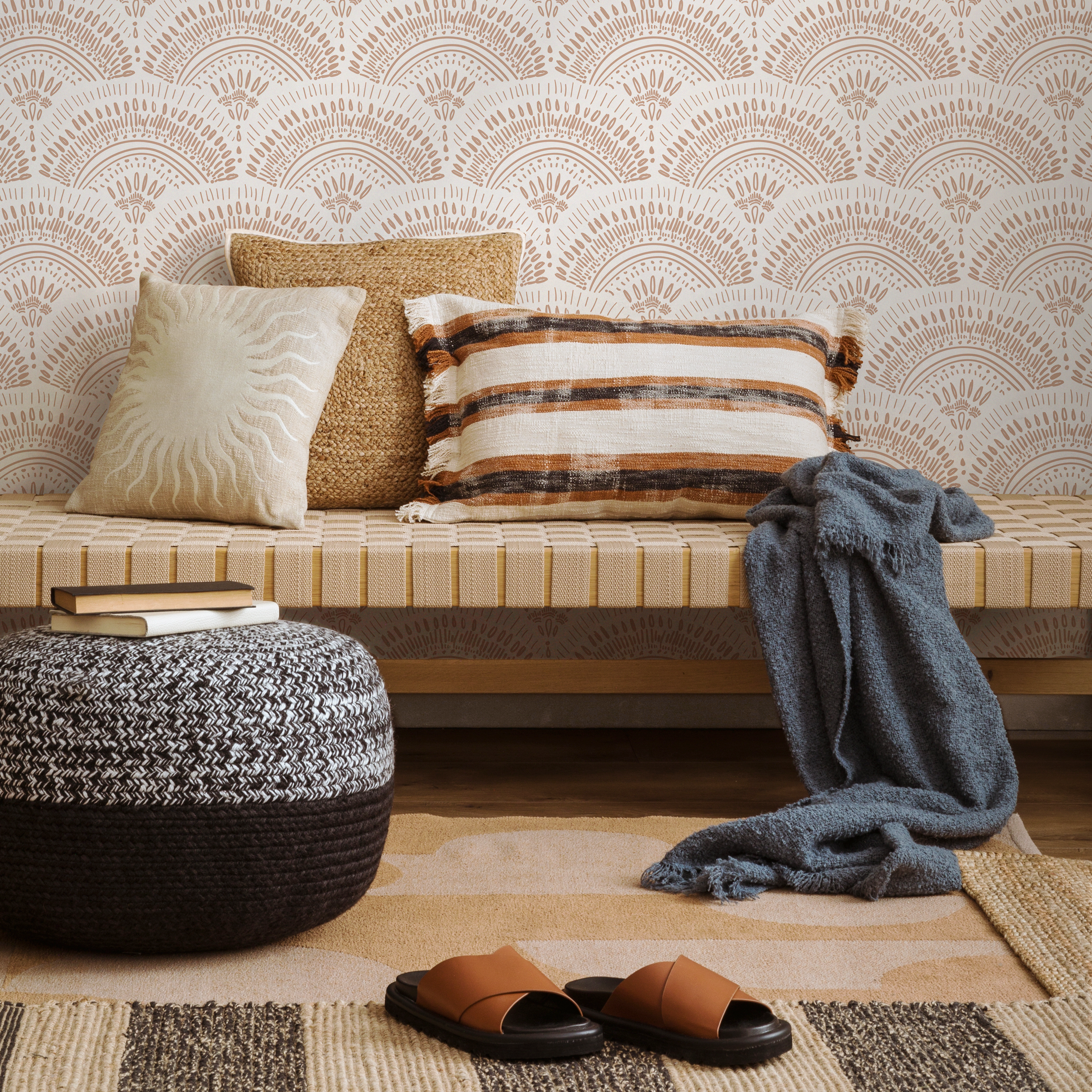 Boho Wallpaper With An Intricate Scalloped Fan Motif In Tan - C066