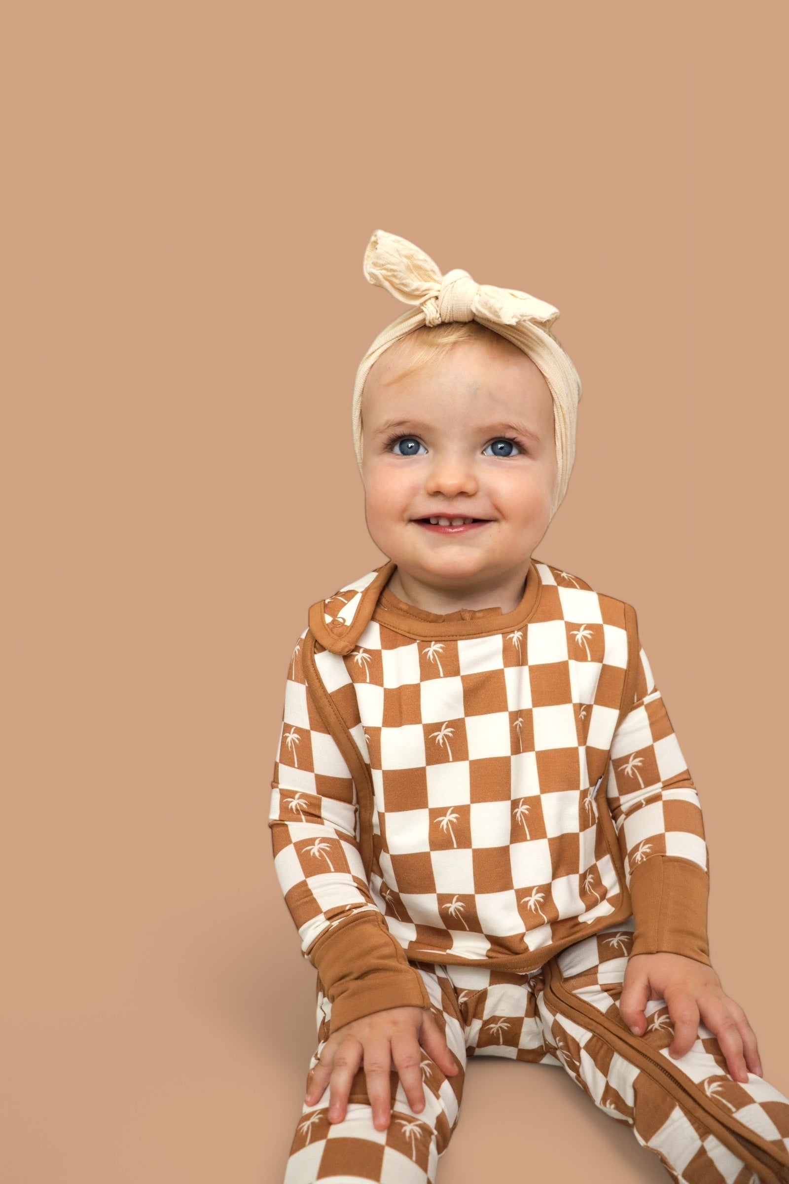 Exclusive Sandy Beach Checkers Dream Baby Bib
